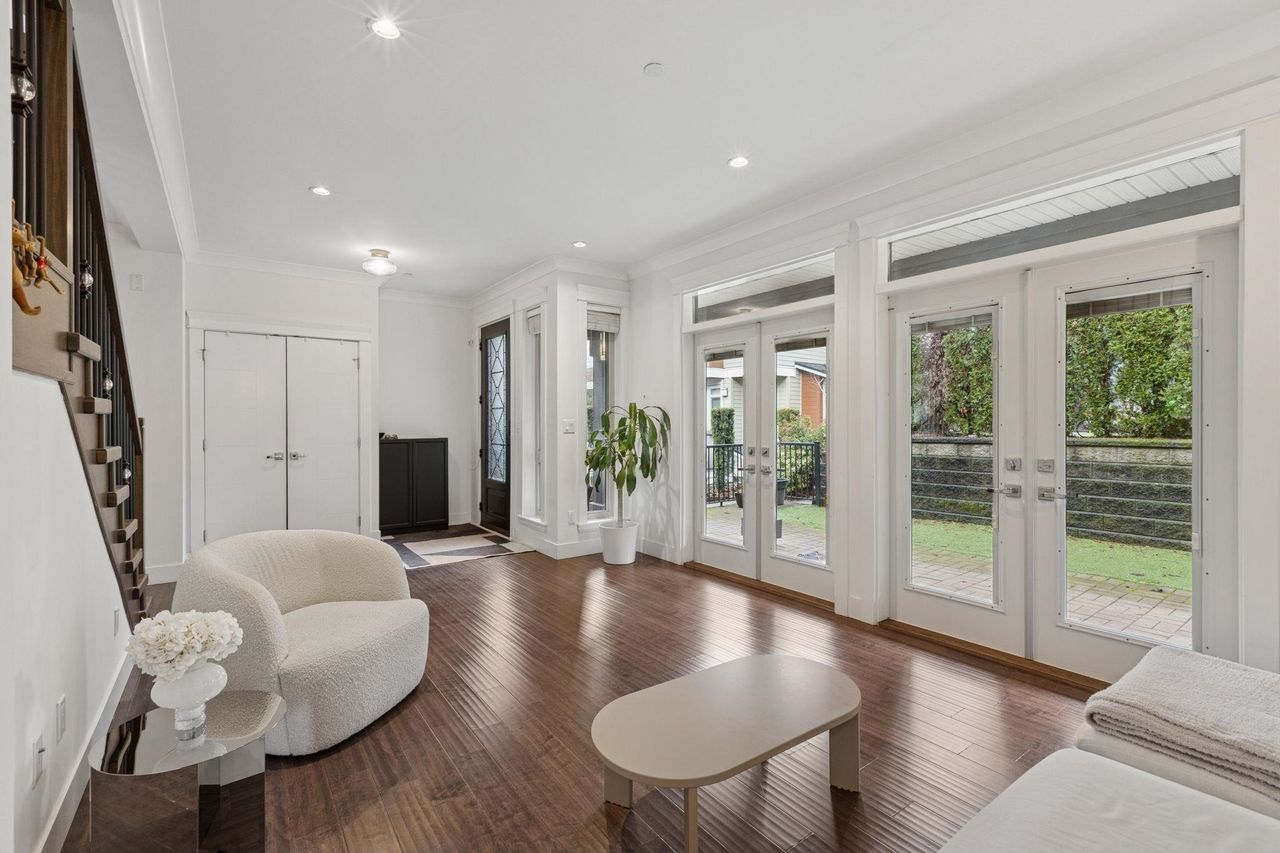 651-w-14th-street-central-lonsdale-north-vancouver-12 at 4 - 651 W 14th Street, Central Lonsdale, North Vancouver