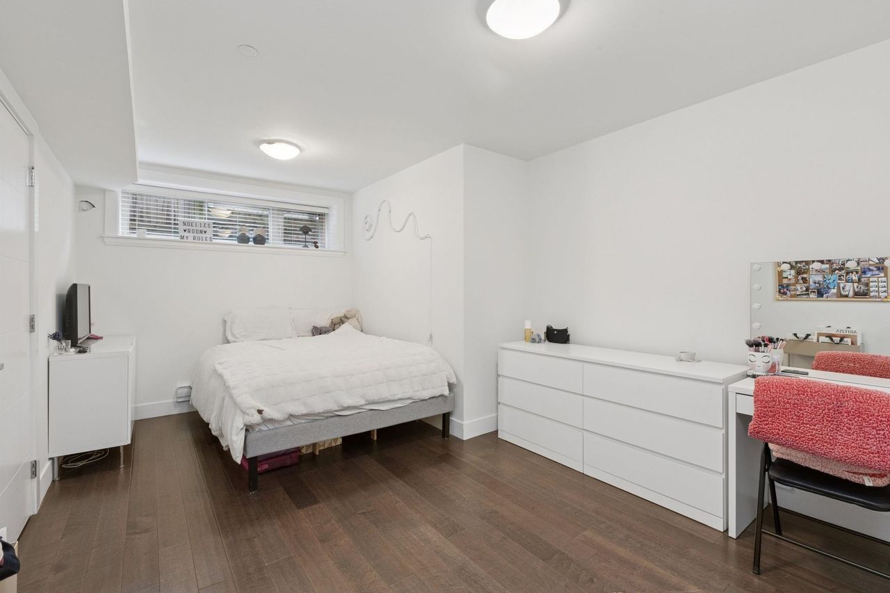 651-w-14th-street-central-lonsdale-north-vancouver-34 at 4 - 651 W 14th Street, Central Lonsdale, North Vancouver