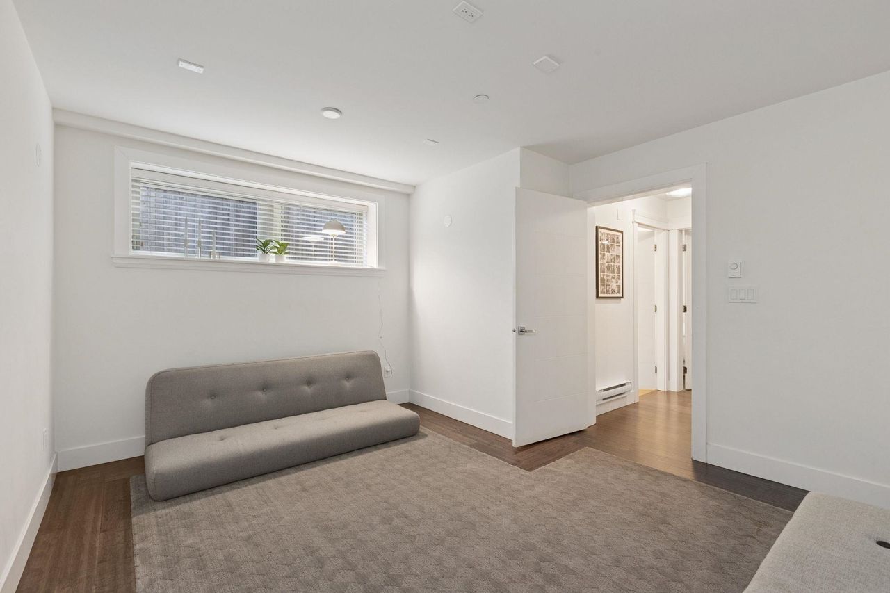 651-w-14th-street-central-lonsdale-north-vancouver-35 at 4 - 651 W 14th Street, Central Lonsdale, North Vancouver