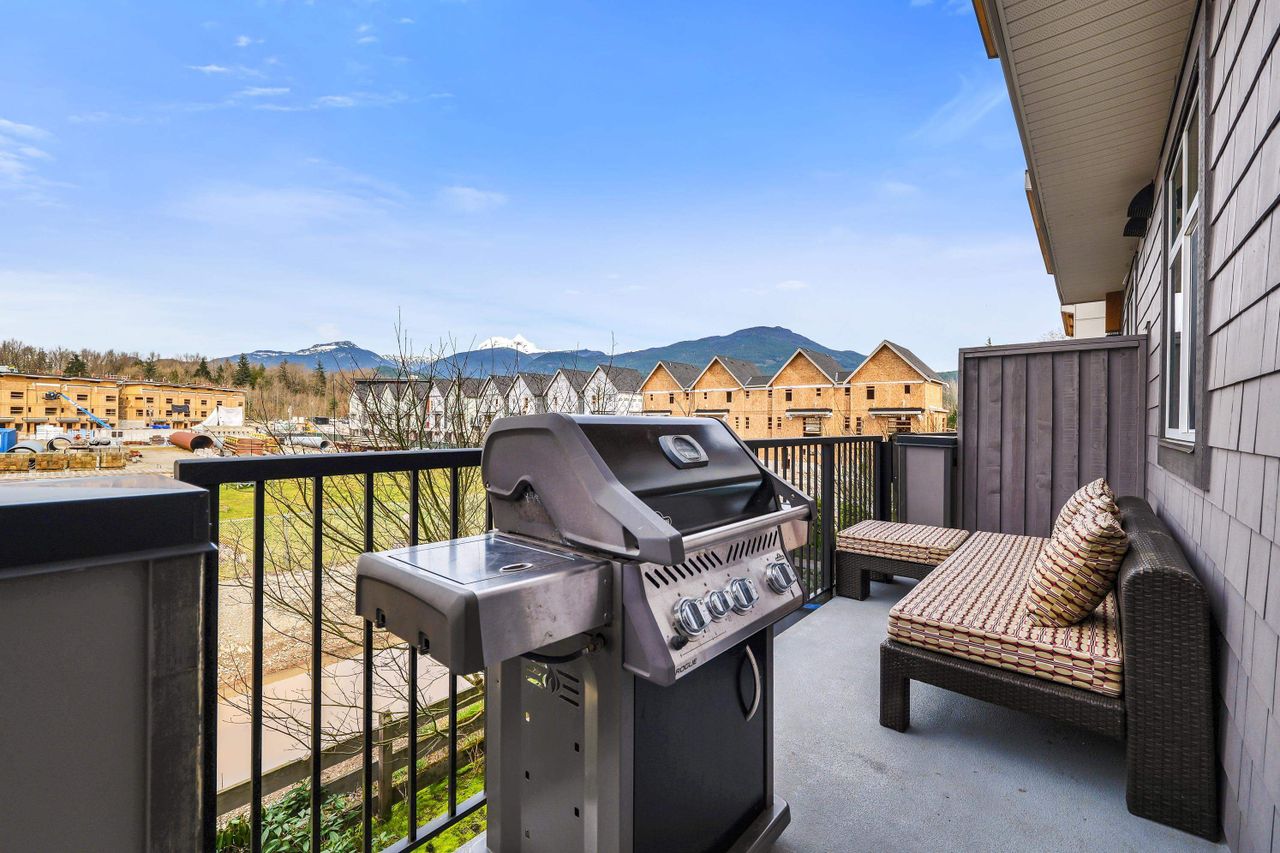 39548-loggers-lane-brennan-center-squamish-09 at 15 - 39548 Loggers Lane, Brennan Center, Squamish