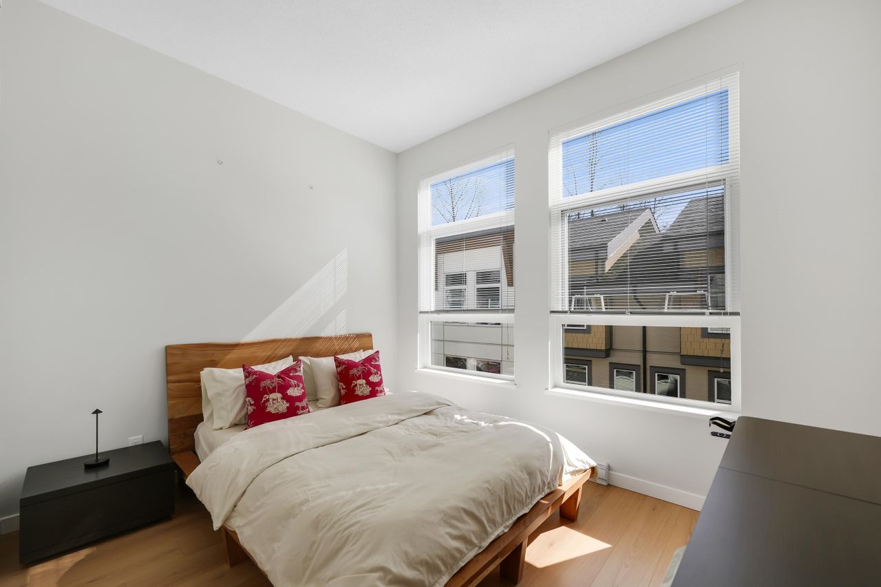 39548-loggers-lane-brennan-center-squamish-14 at 15 - 39548 Loggers Lane, Brennan Center, Squamish