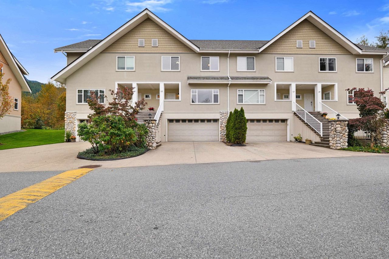 15 - 1200 Edgewater Drive, Northyards, Squamish 2