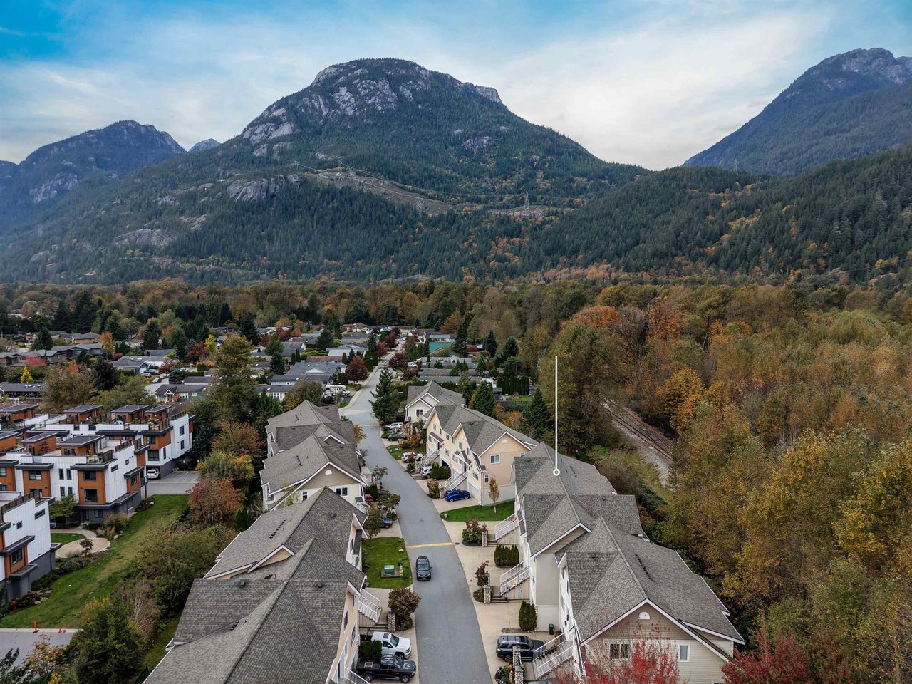 1200-edgewater-drive-northyards-squamish-34 at 15 - 1200 Edgewater Drive, Northyards, Squamish