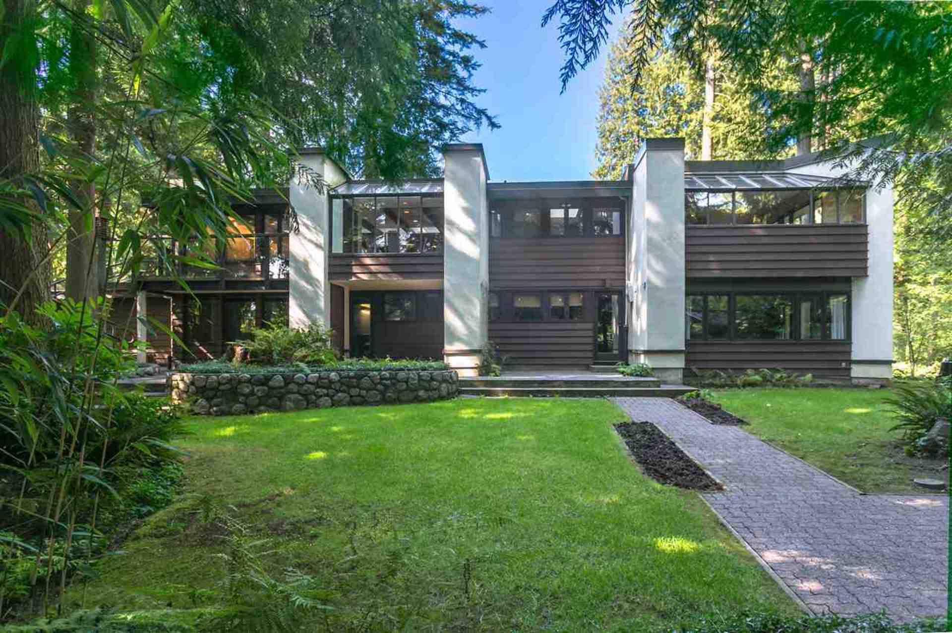 591 Shannon Crescent, Delbrook, North Vancouver photo number 1 591 Shannon Crescent, Delbrook, North Vancouver photo number 1