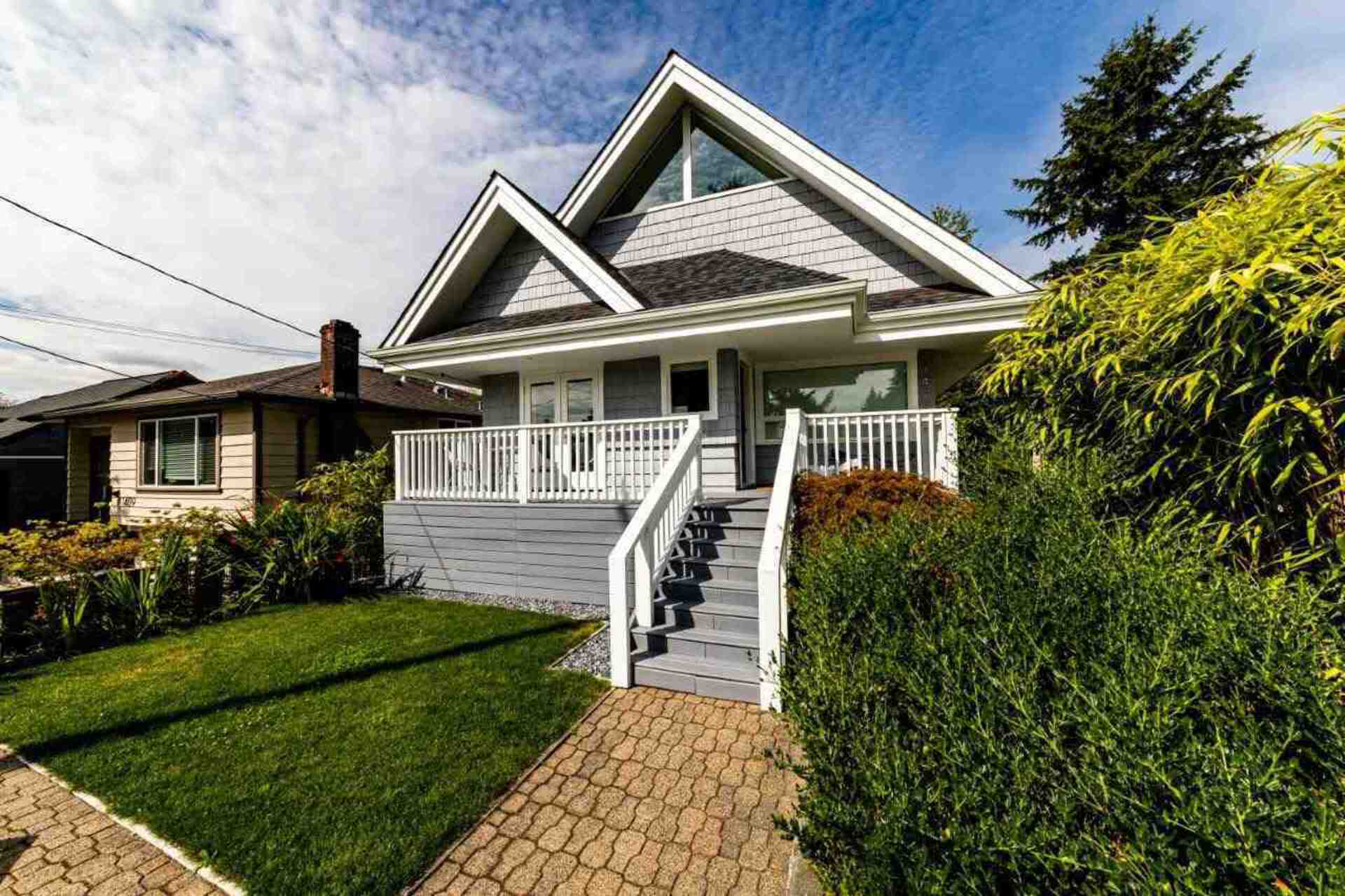 1425 William Avenue, Boulevard, North Vancouver photo number 1 1425 William Avenue, Boulevard, North Vancouver photo number 1