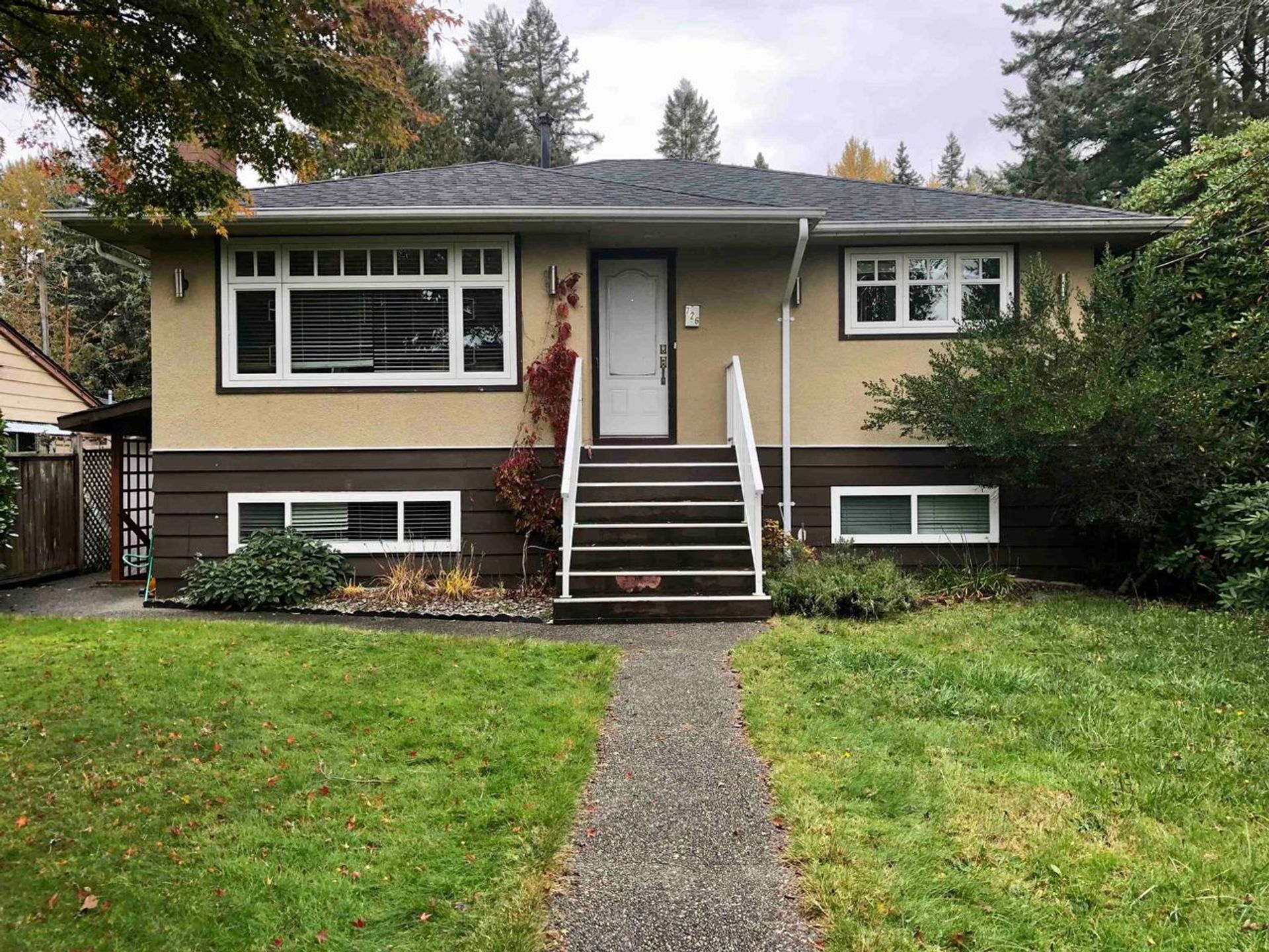 726 W 20th Street, Mosquito Creek, North Vancouver photo number 1 726 W 20th Street, Mosquito Creek, North Vancouver photo number 1