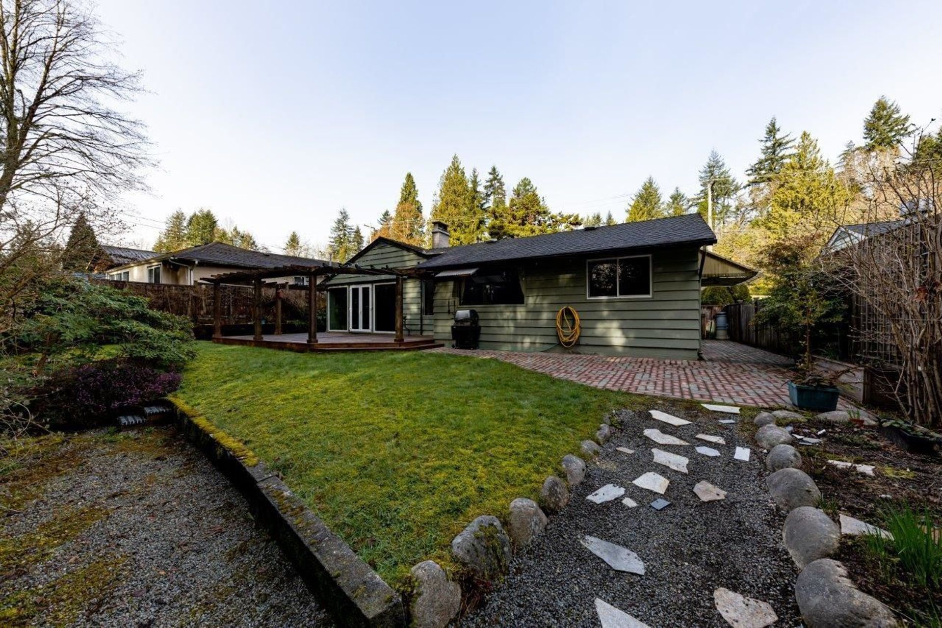 1450 Arborlynn Drive, Westlynn, North Vancouver photo number 1 1450 Arborlynn Drive, Westlynn, North Vancouver photo number 1