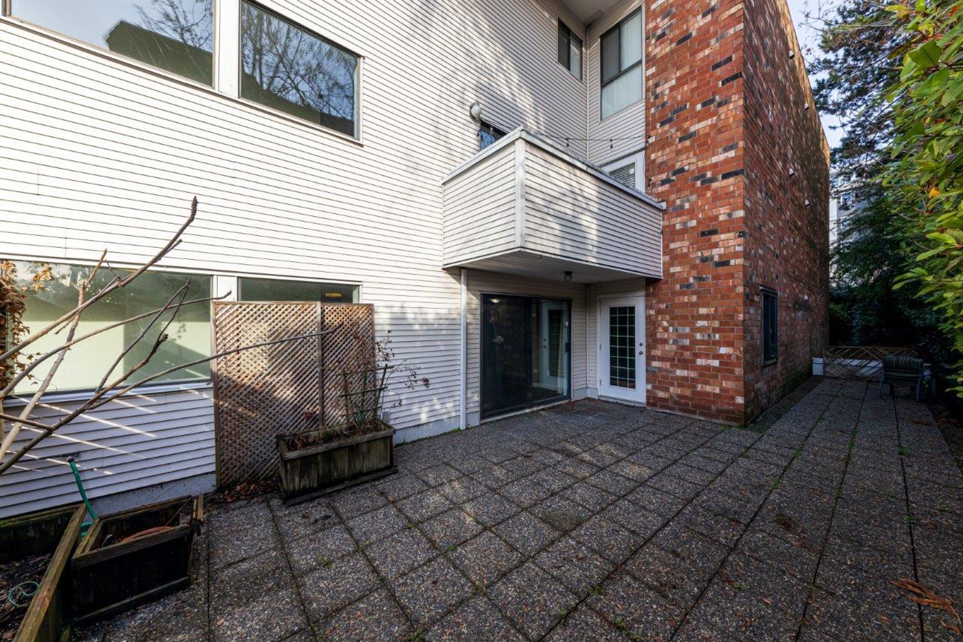 360e2-11 at 204 - 360 East 2nd Street, Lower Lonsdale, North Vancouver 360e2-11 at 204 - 360 East 2nd Street, Lower Lonsdale, North Vancouver