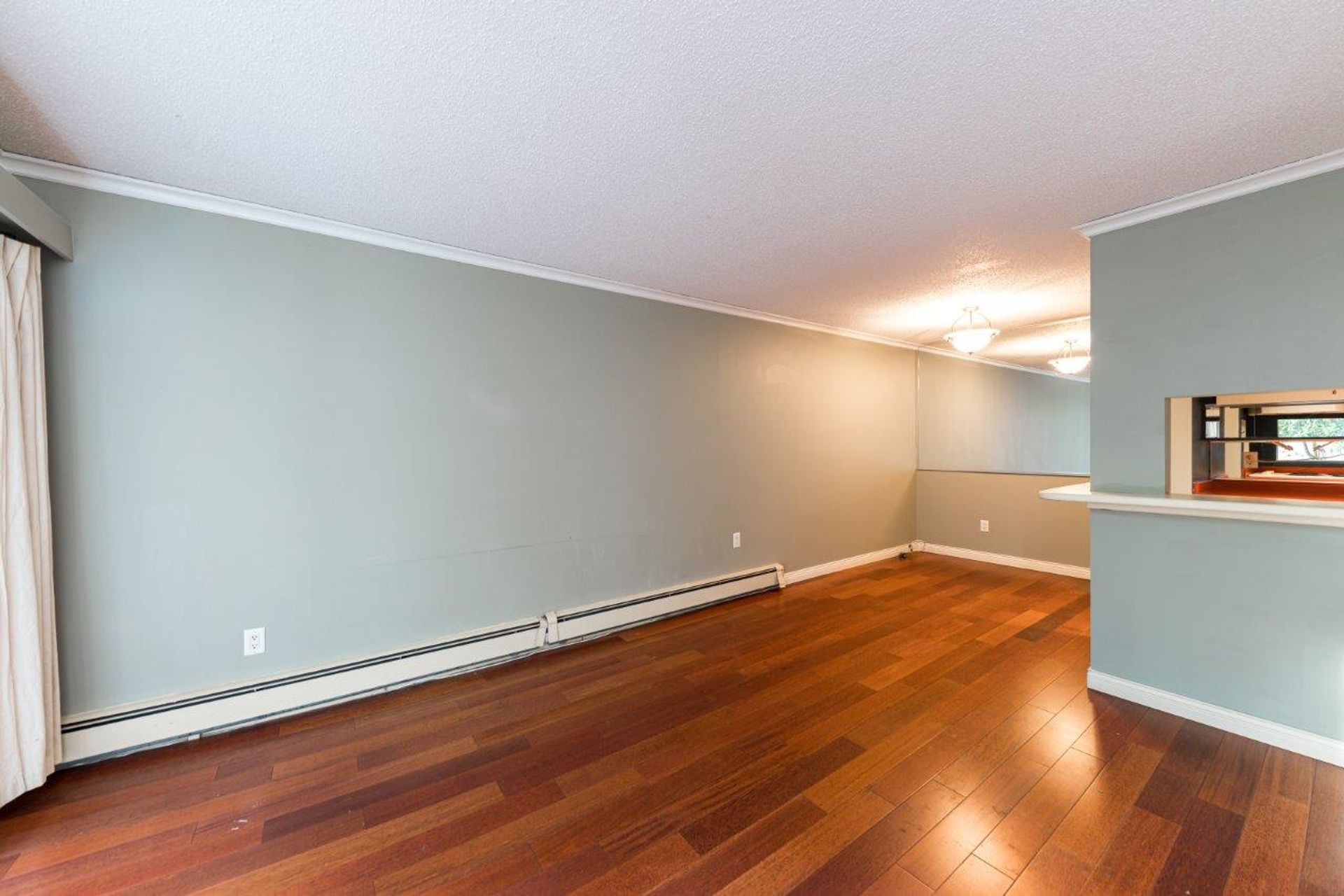 360e2-13 at 204 - 360 East 2nd Street, Lower Lonsdale, North Vancouver 360e2-13 at 204 - 360 East 2nd Street, Lower Lonsdale, North Vancouver