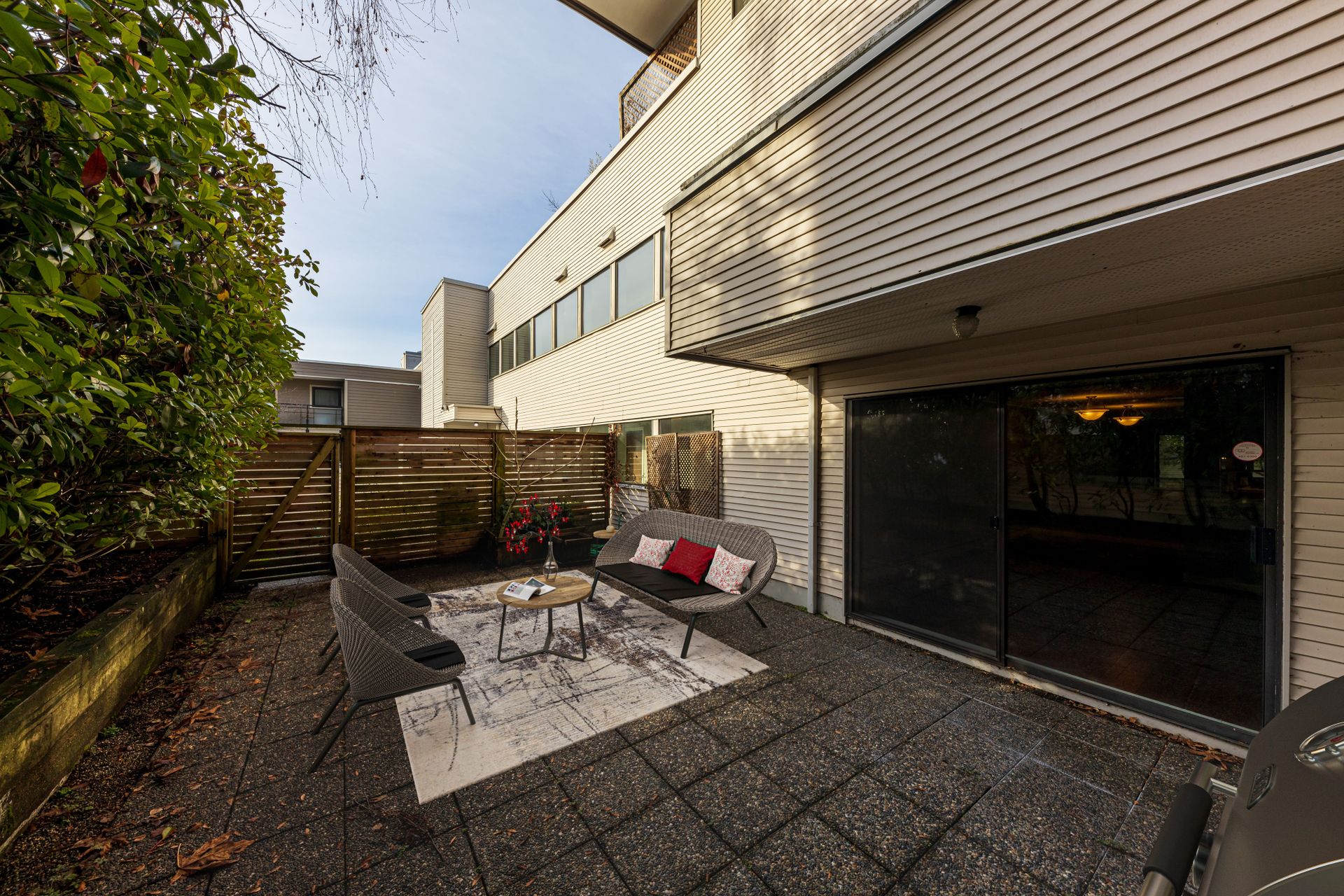 67243e44166fdea69e86679ce6622950cd23df46 at 204 - 360 East 2nd Street, Lower Lonsdale, North Vancouver 67243e44166fdea69e86679ce6622950cd23df46 at 204 - 360 East 2nd Street, Lower Lonsdale, North Vancouver