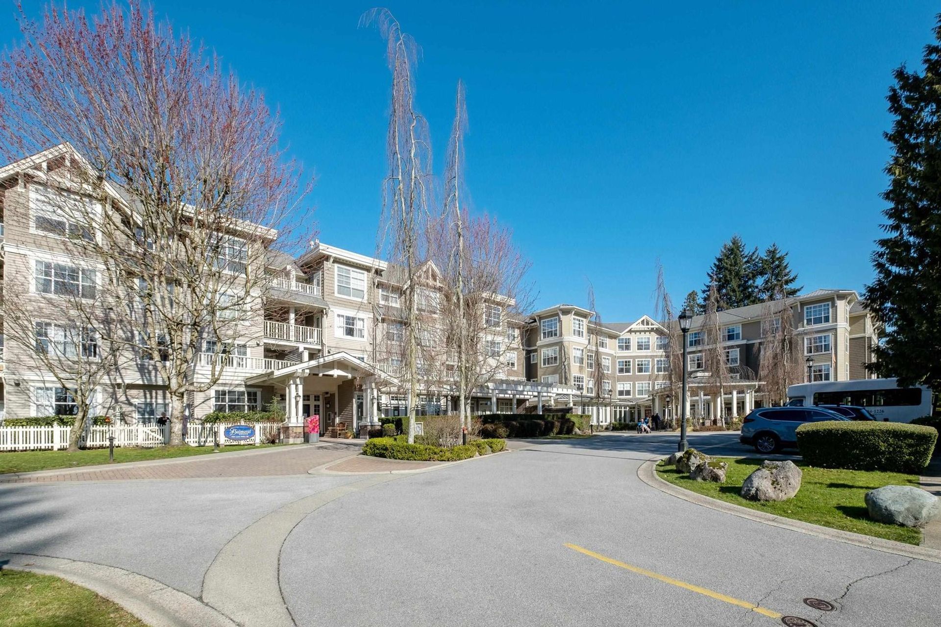 306 - 960 Lynn Valley Road, Lynn Valley, North Vancouver photo number 1 306 - 960 Lynn Valley Road, Lynn Valley, North Vancouver photo number 1