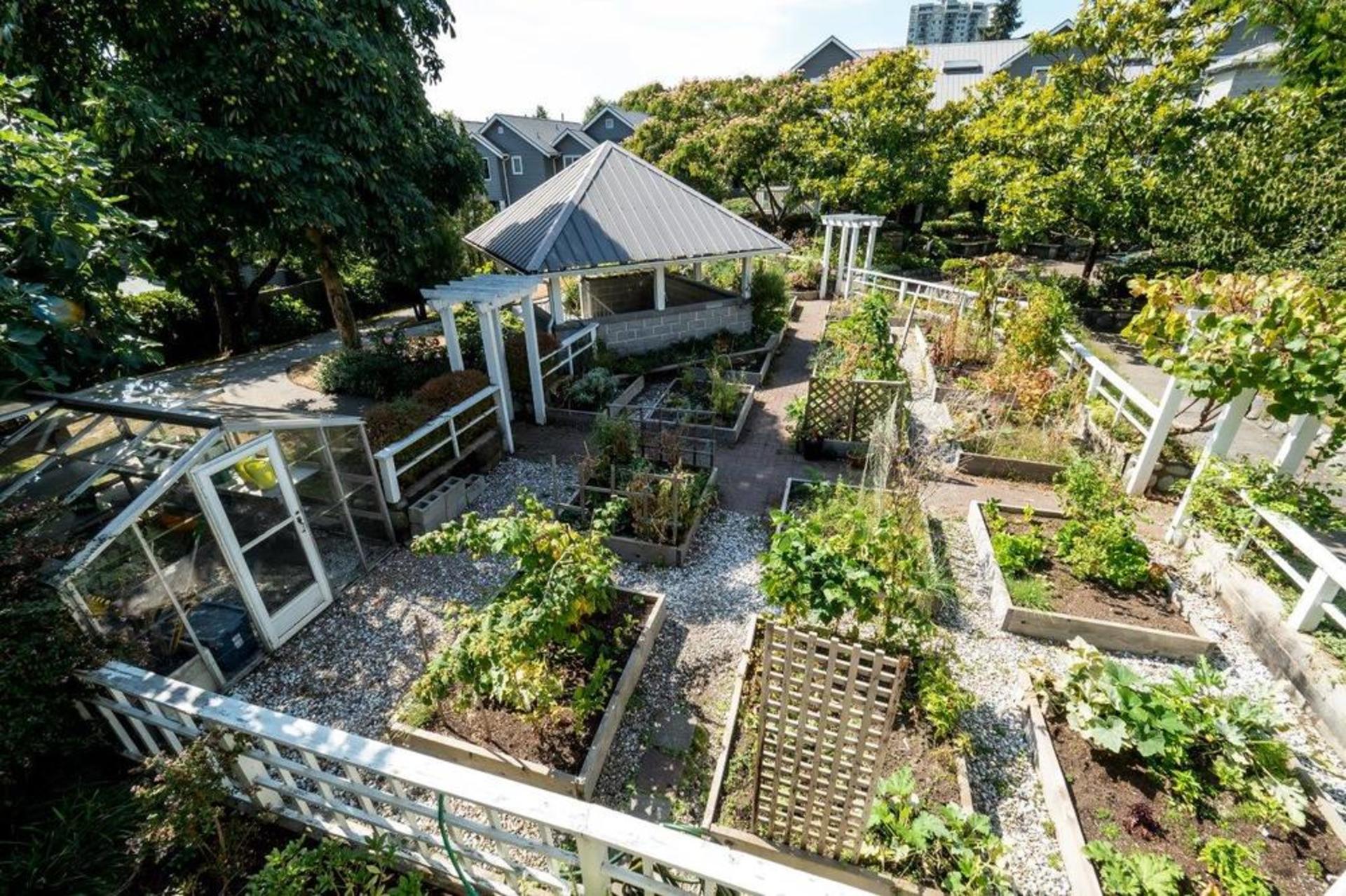 104 - 1528 Bowser Avenue, Norgate, North Vancouver photo number 1 104 - 1528 Bowser Avenue, Norgate, North Vancouver photo number 1