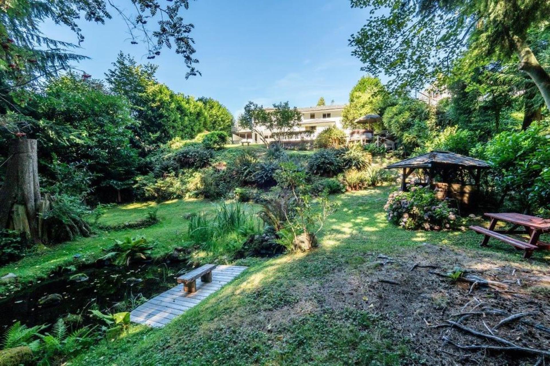 3750 Glenview Crescent, Edgemont, North Vancouver photo number 1 3750 Glenview Crescent, Edgemont, North Vancouver photo number 1