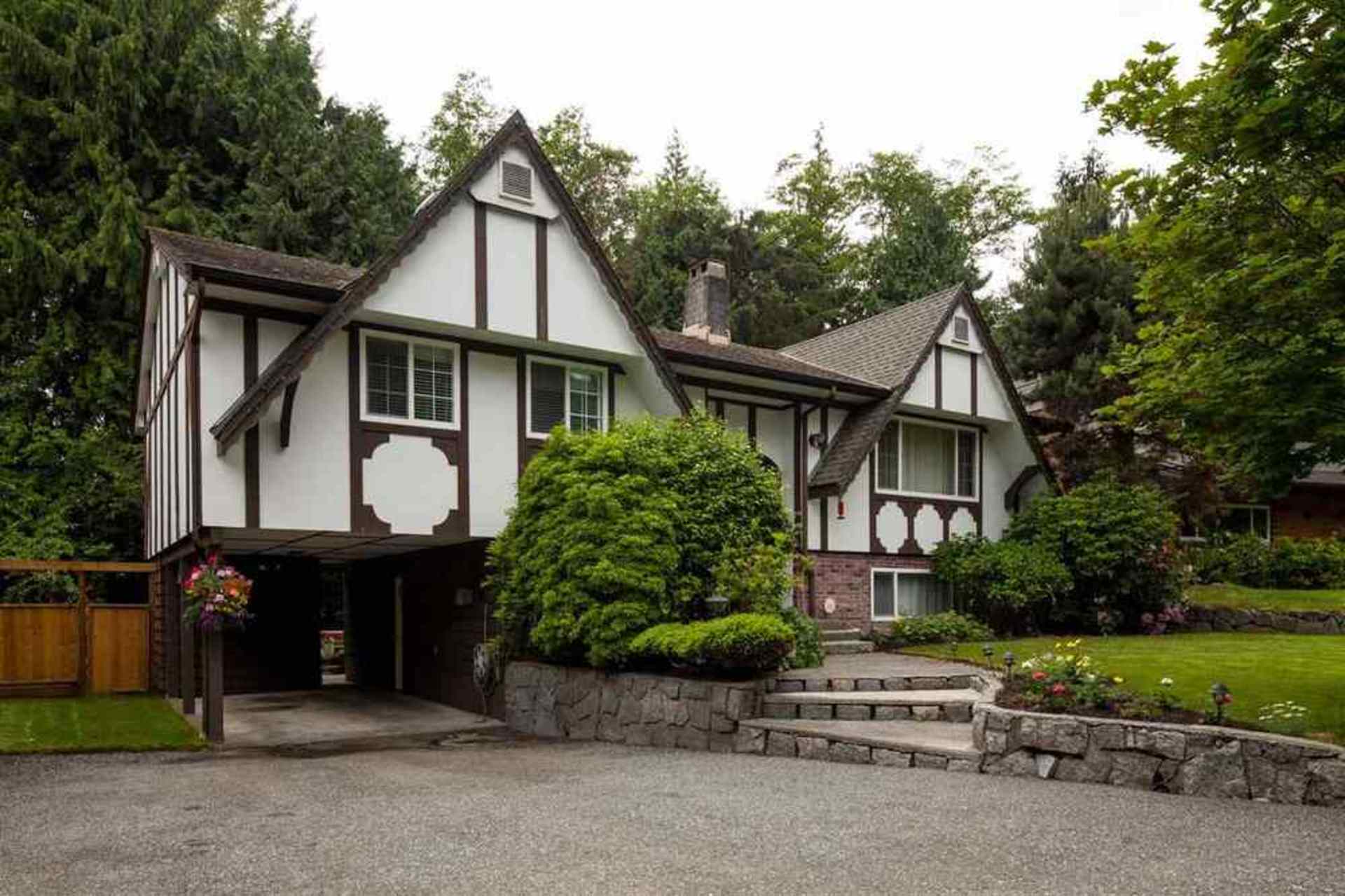 3677 Regent Avenue, Upper Lonsdale, North Vancouver photo number 1 3677 Regent Avenue, Upper Lonsdale, North Vancouver photo number 1