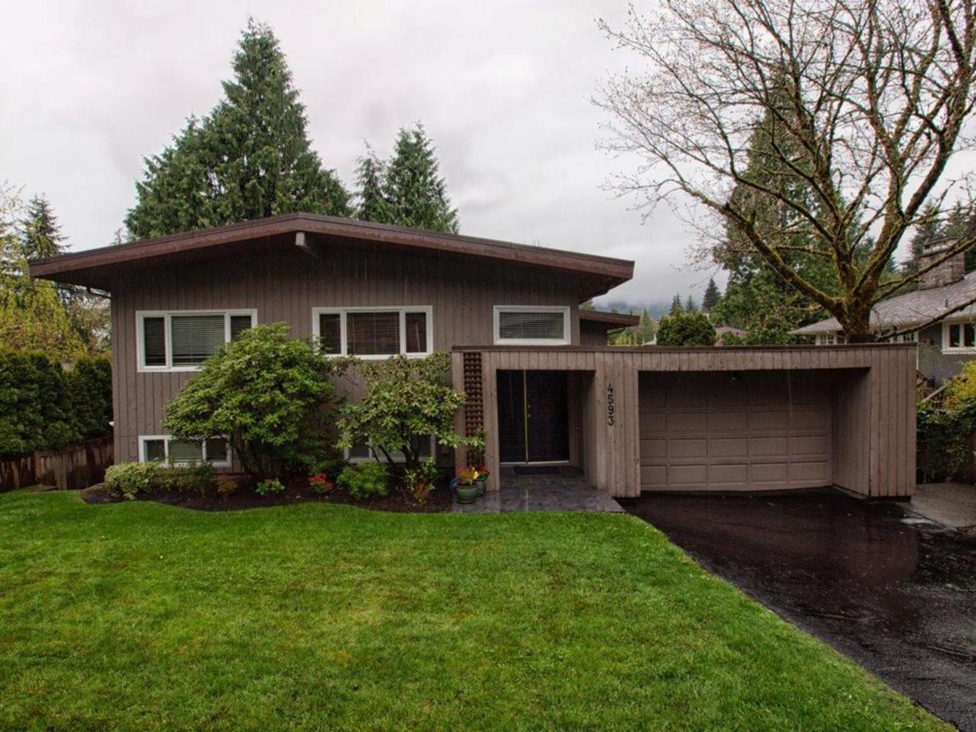 4593 Highland Boulevard, Canyon Heights NV, North Vancouver photo number 1