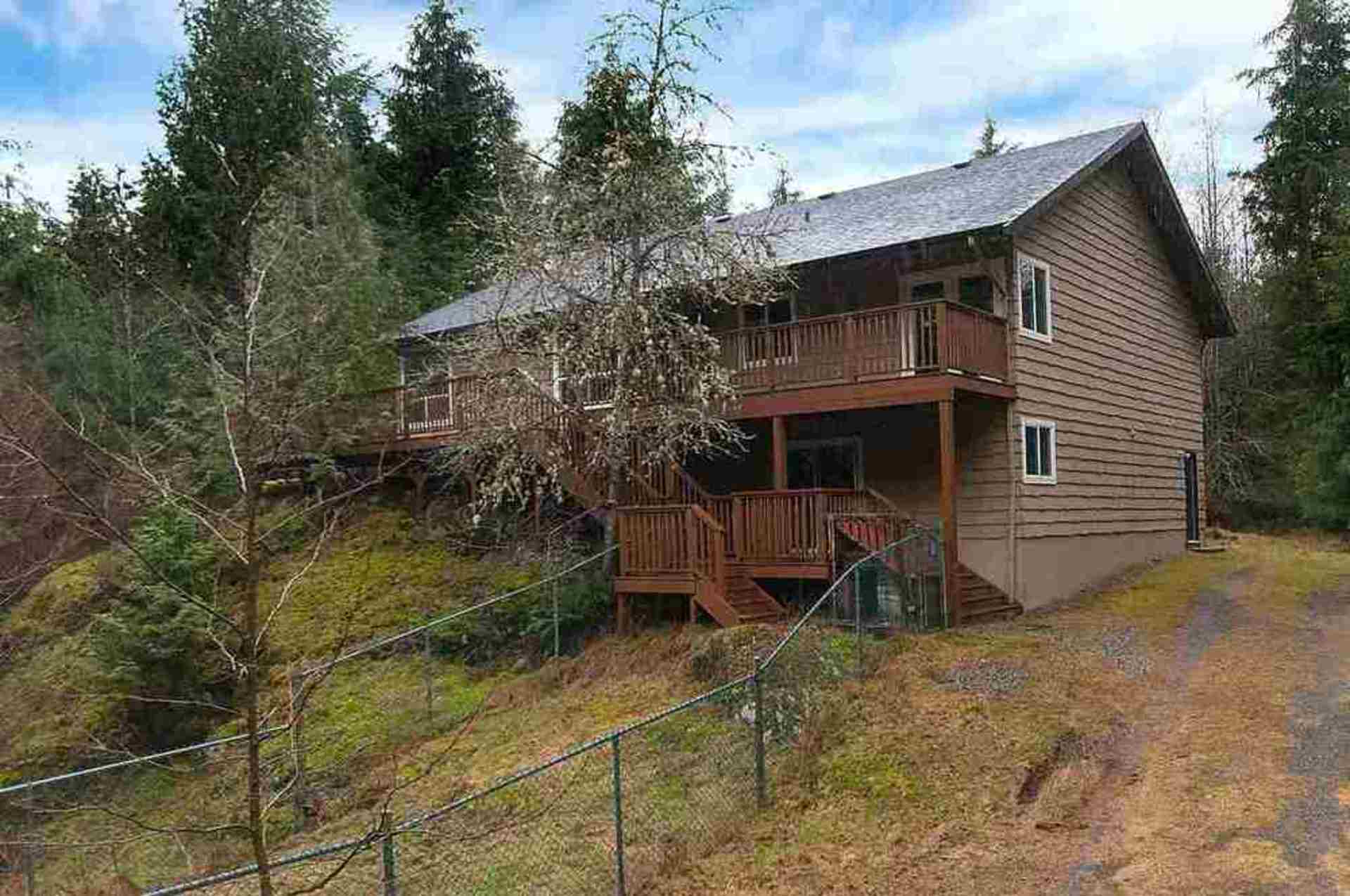 1280 Adams Road, Bowen Island photo number 1