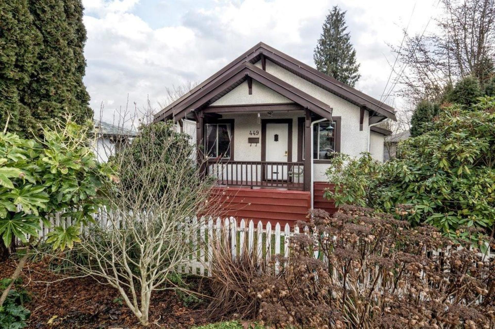 449 E 8th Street, Central Lonsdale, North Vancouver photo number 1