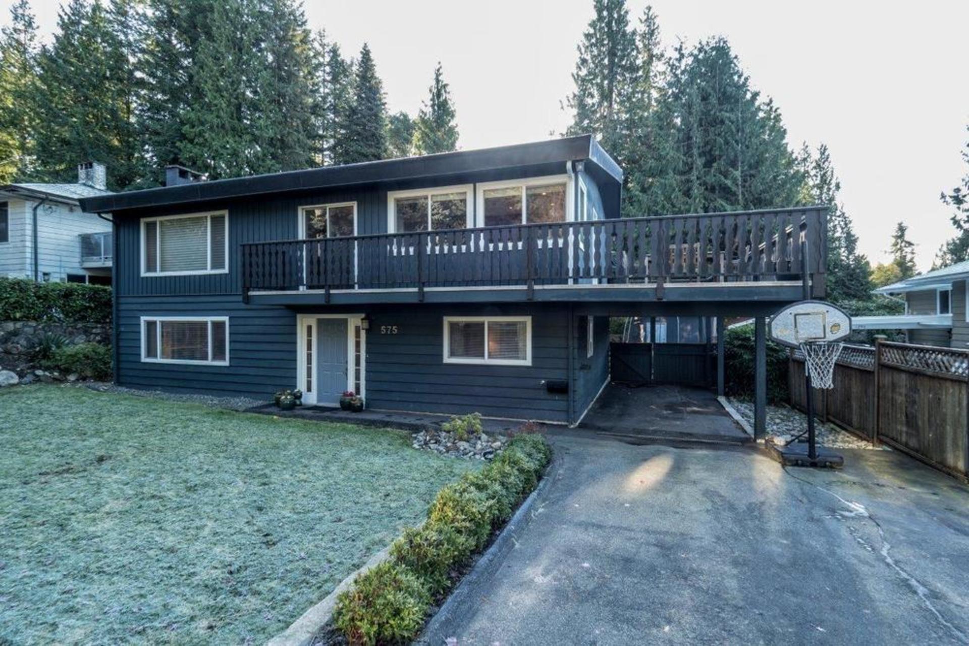 575 Dolores Place, Upper Delbrook, North Vancouver photo number 1 575 Dolores Place, Upper Delbrook, North Vancouver photo number 1