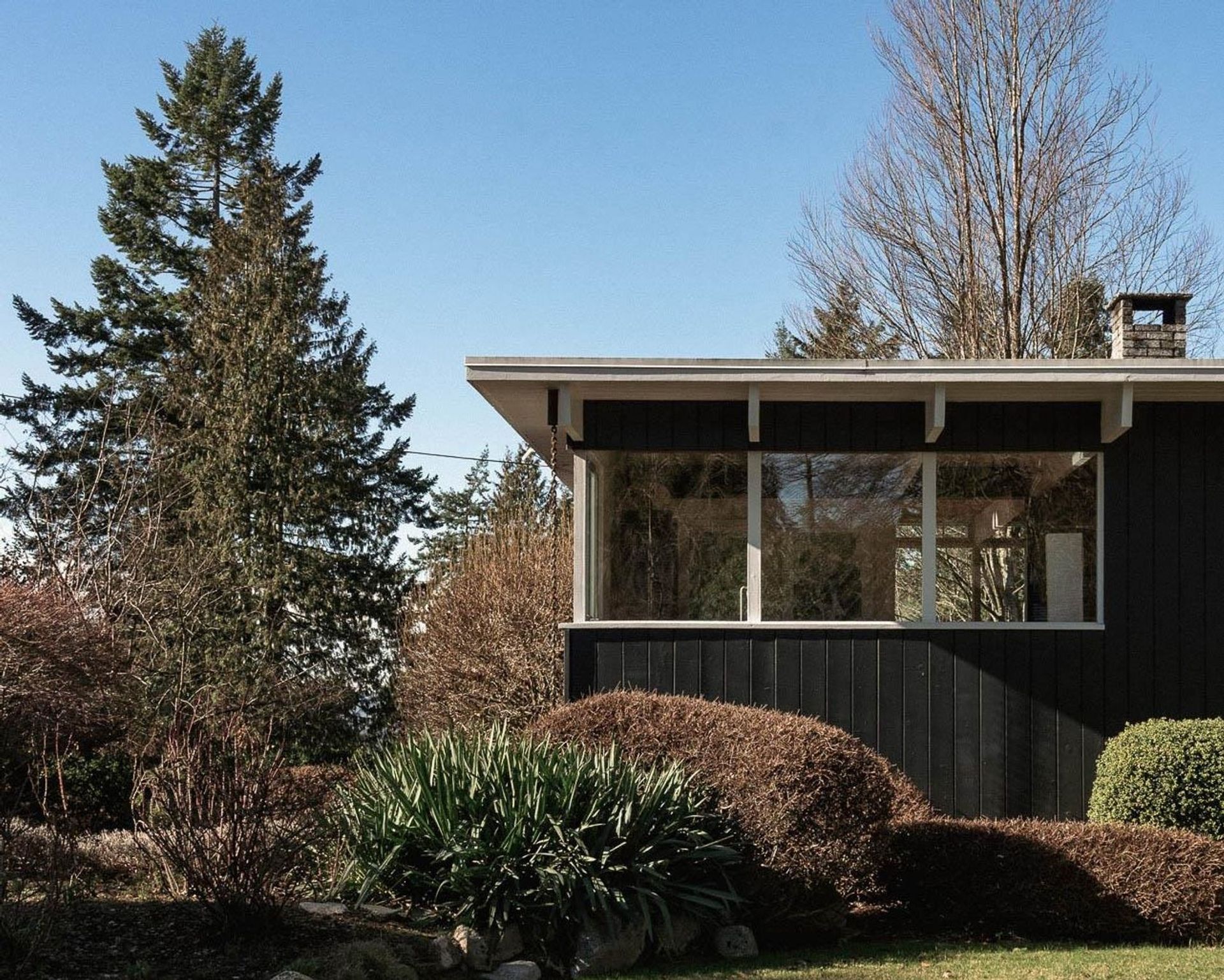 3219 Regent Avenue, Upper Lonsdale, North Vancouver photo number 1 3219 Regent Avenue, Upper Lonsdale, North Vancouver photo number 1