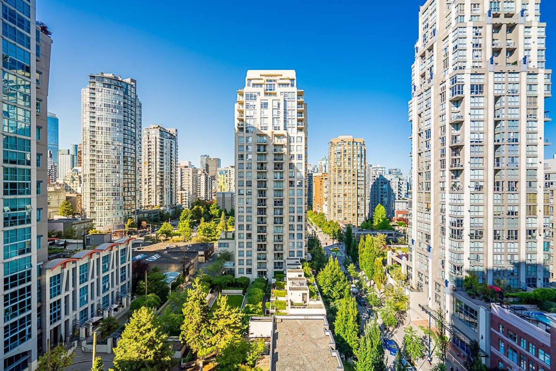 1403 - 1295 Richards Street, Downtown VW, Vancouver West photo number 1 1403 - 1295 Richards Street, Downtown VW, Vancouver West photo number 1