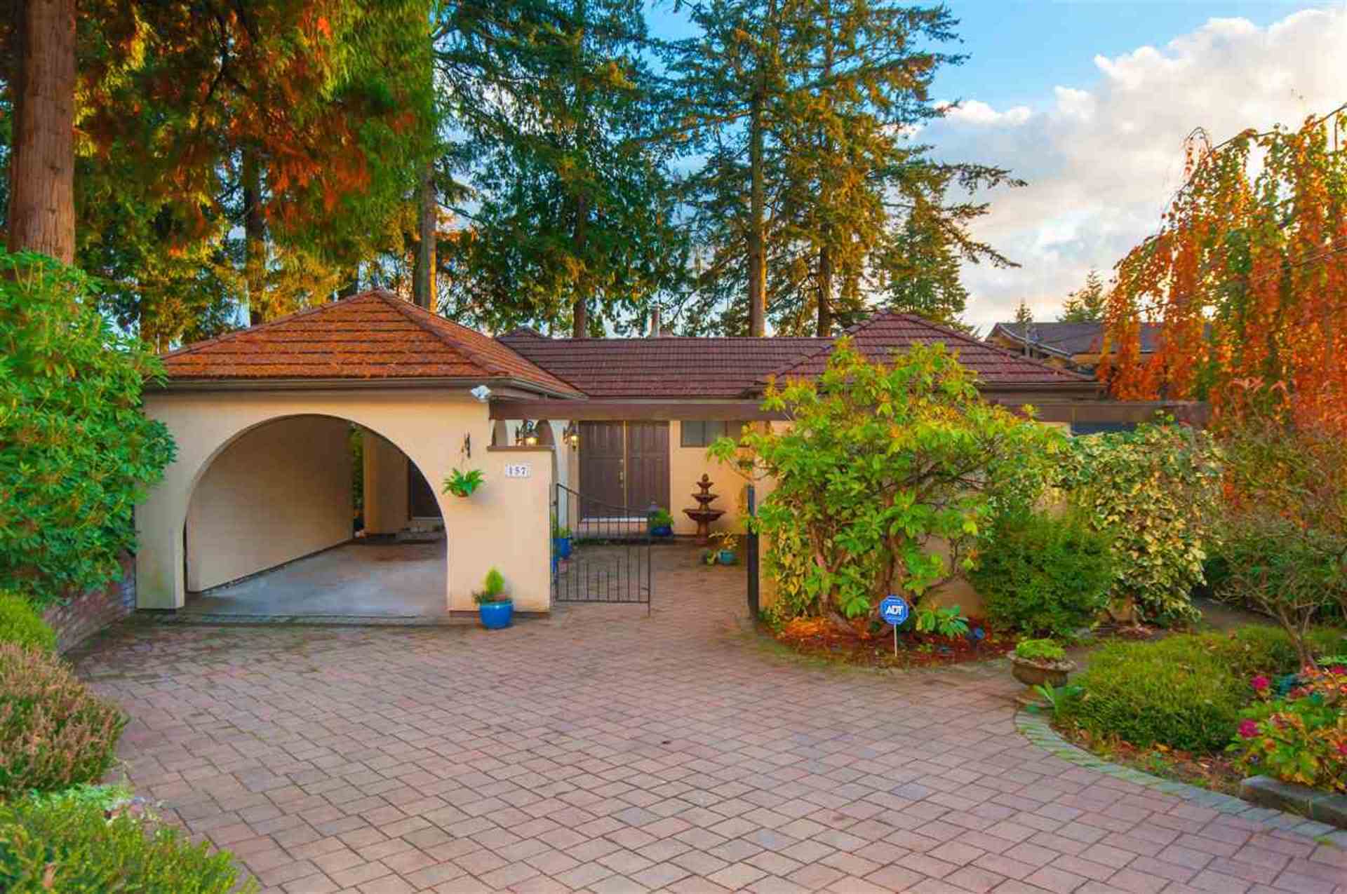 157 E Kensington Road, Upper Lonsdale, North Vancouver photo number 1 157 E Kensington Road, Upper Lonsdale, North Vancouver photo number 1