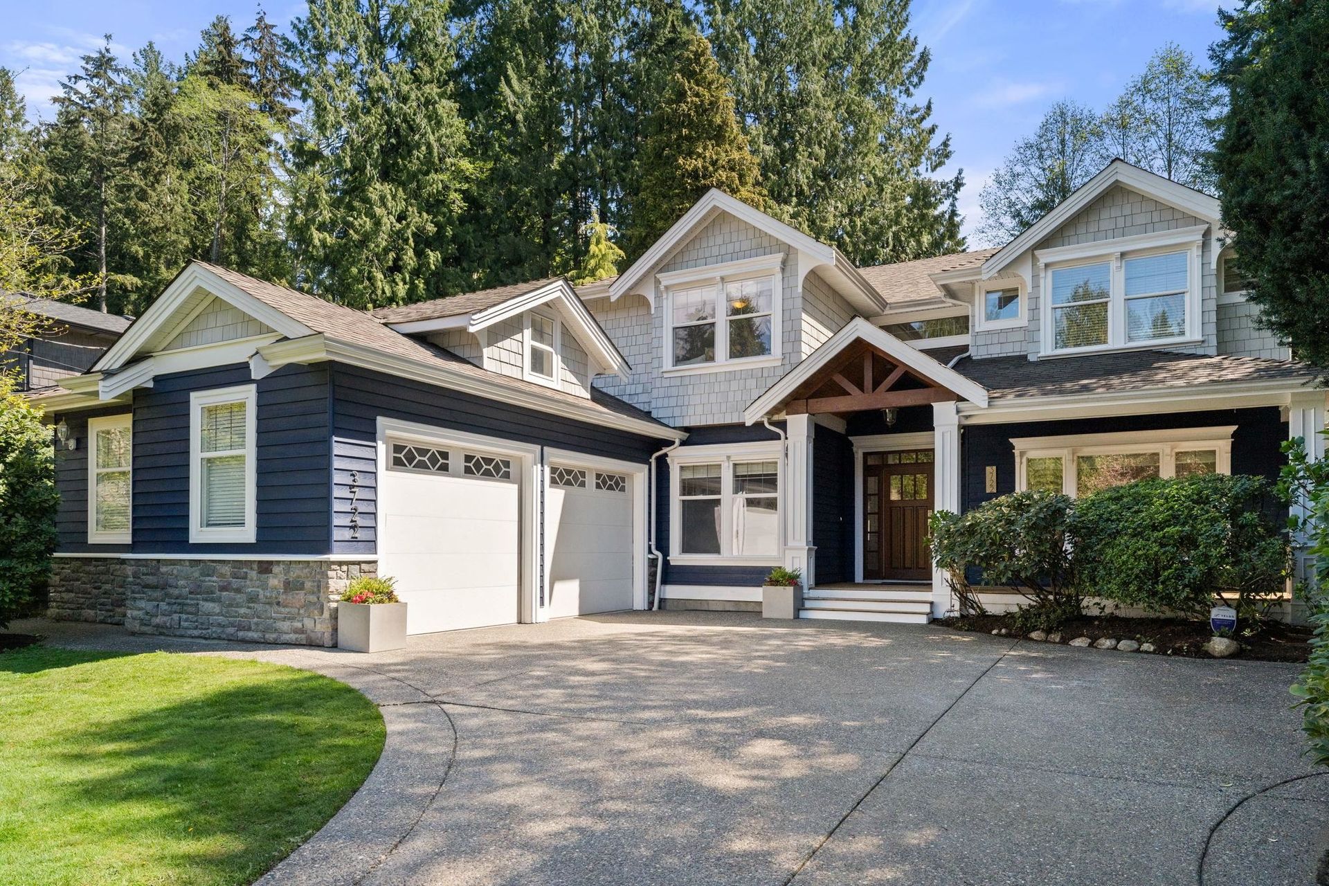 3722 Emerald Drive, Edgemont, North Vancouver photo number 1 3722 Emerald Drive, Edgemont, North Vancouver photo number 1