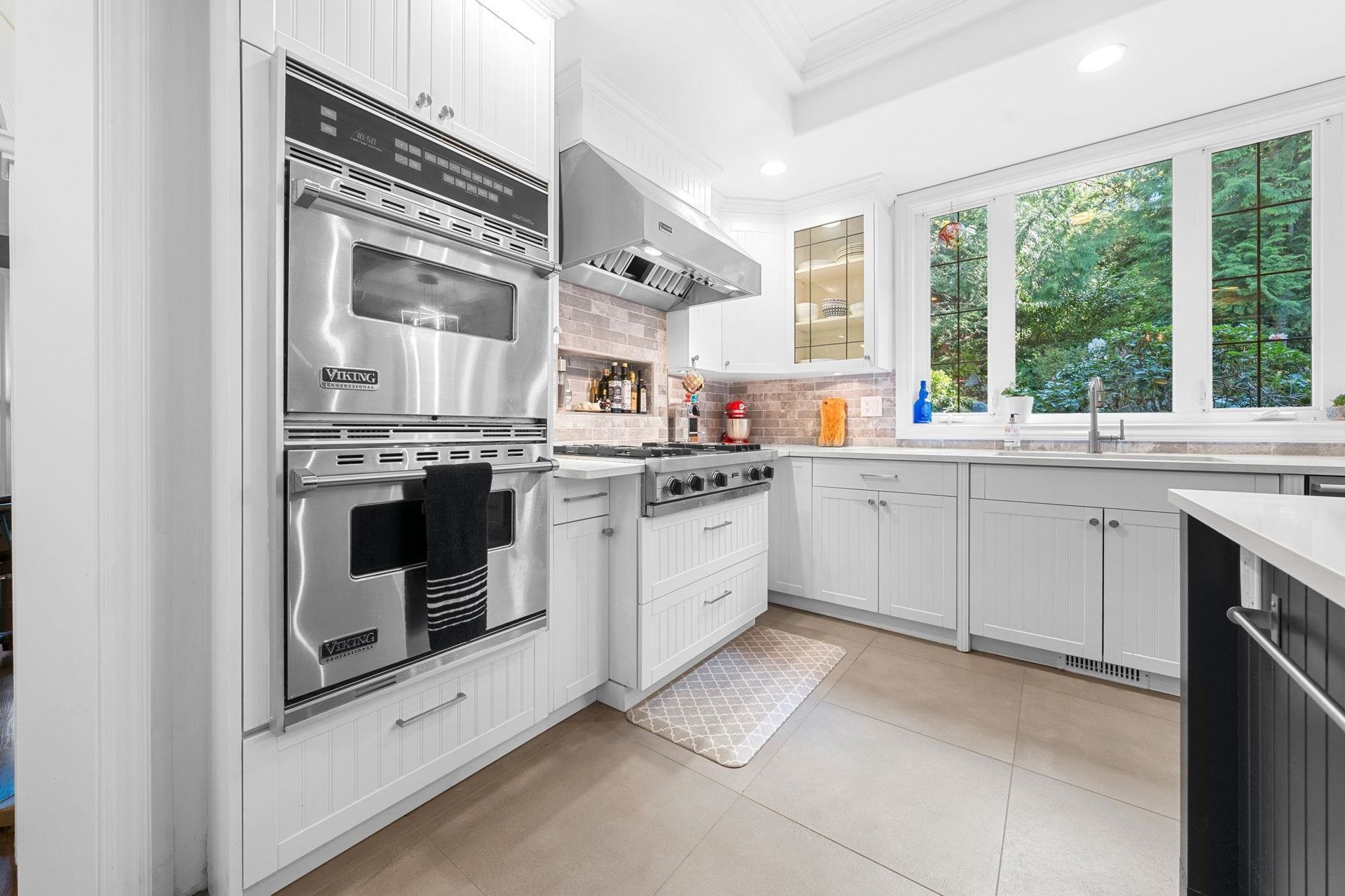 3722-emerald-drive-edgemont-north-vancouver-14 at 3722 Emerald Drive, Edgemont, North Vancouver 3722-emerald-drive-edgemont-north-vancouver-14 at 3722 Emerald Drive, Edgemont, North Vancouver