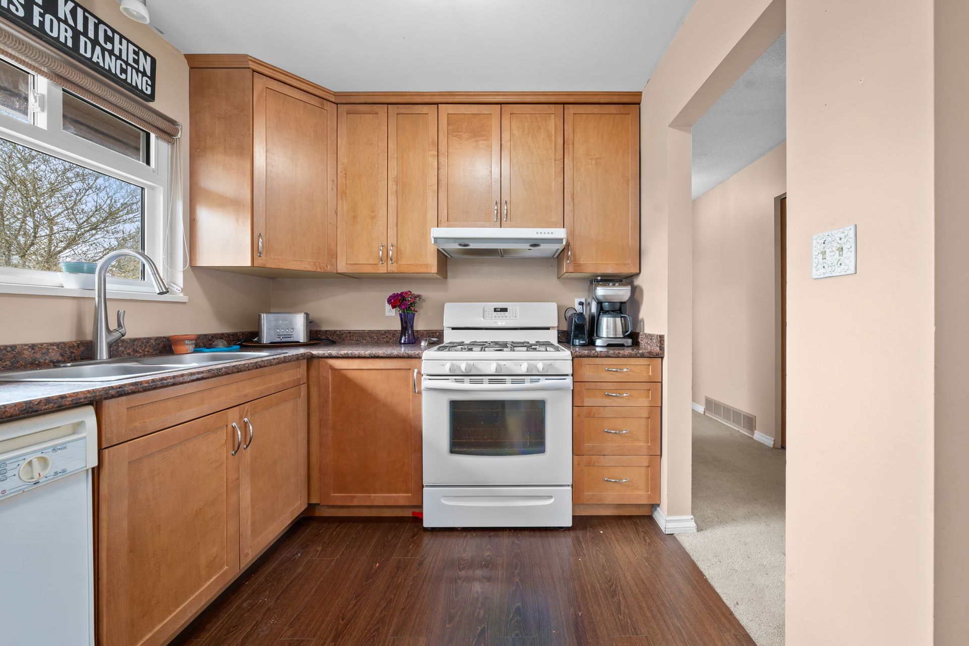 45-web-or-mls-12-print-_a731167 at 1600 Cornell Avenue, Central Coquitlam, Coquitlam 45-web-or-mls-12-print-_a731167 at 1600 Cornell Avenue, Central Coquitlam, Coquitlam