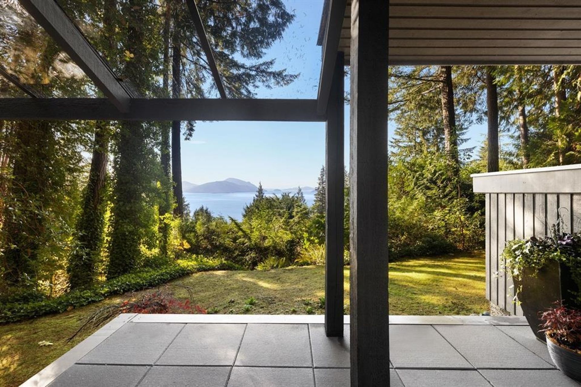 225-mountain-drive-lions-bay-west-vancouver-06 at 225 Mountain Drive, Lions Bay, West Vancouver 225-mountain-drive-lions-bay-west-vancouver-06 at 225 Mountain Drive, Lions Bay, West Vancouver