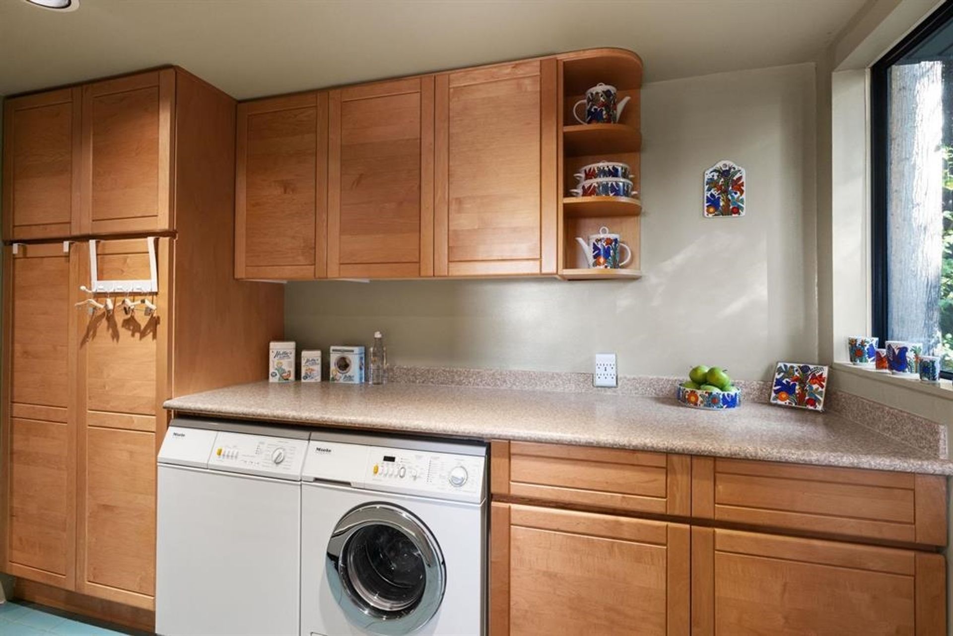 225-mountain-drive-lions-bay-west-vancouver-23 at 225 Mountain Drive, Lions Bay, West Vancouver 225-mountain-drive-lions-bay-west-vancouver-23 at 225 Mountain Drive, Lions Bay, West Vancouver