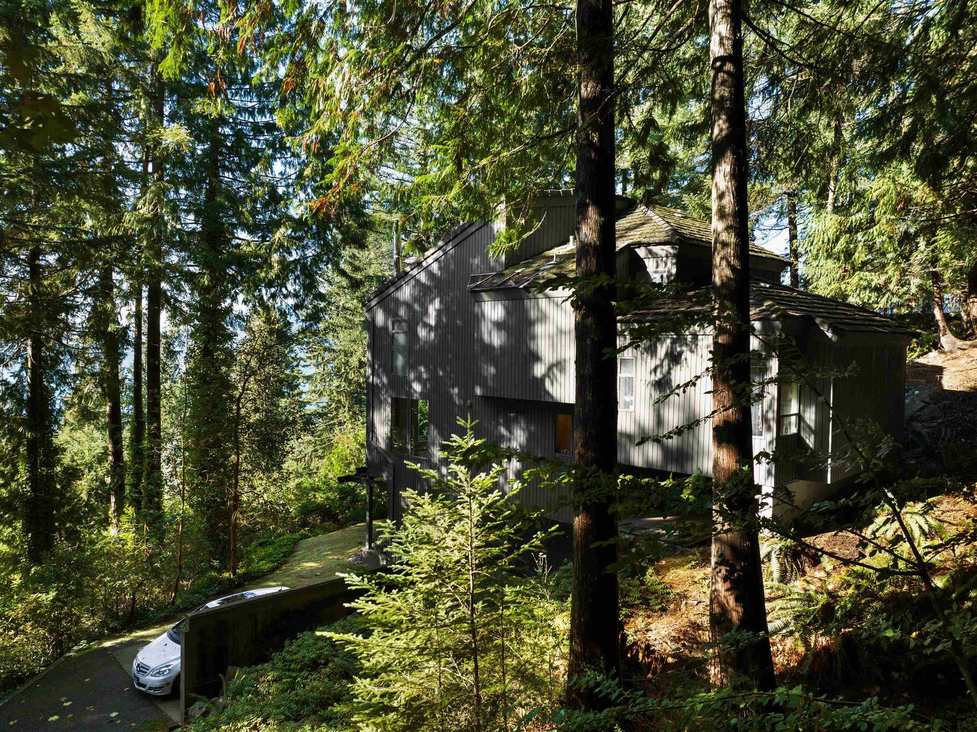 225-mountain-drive-lions-bay-west-vancouver-35 at 225 Mountain Drive, Lions Bay, West Vancouver 225-mountain-drive-lions-bay-west-vancouver-35 at 225 Mountain Drive, Lions Bay, West Vancouver