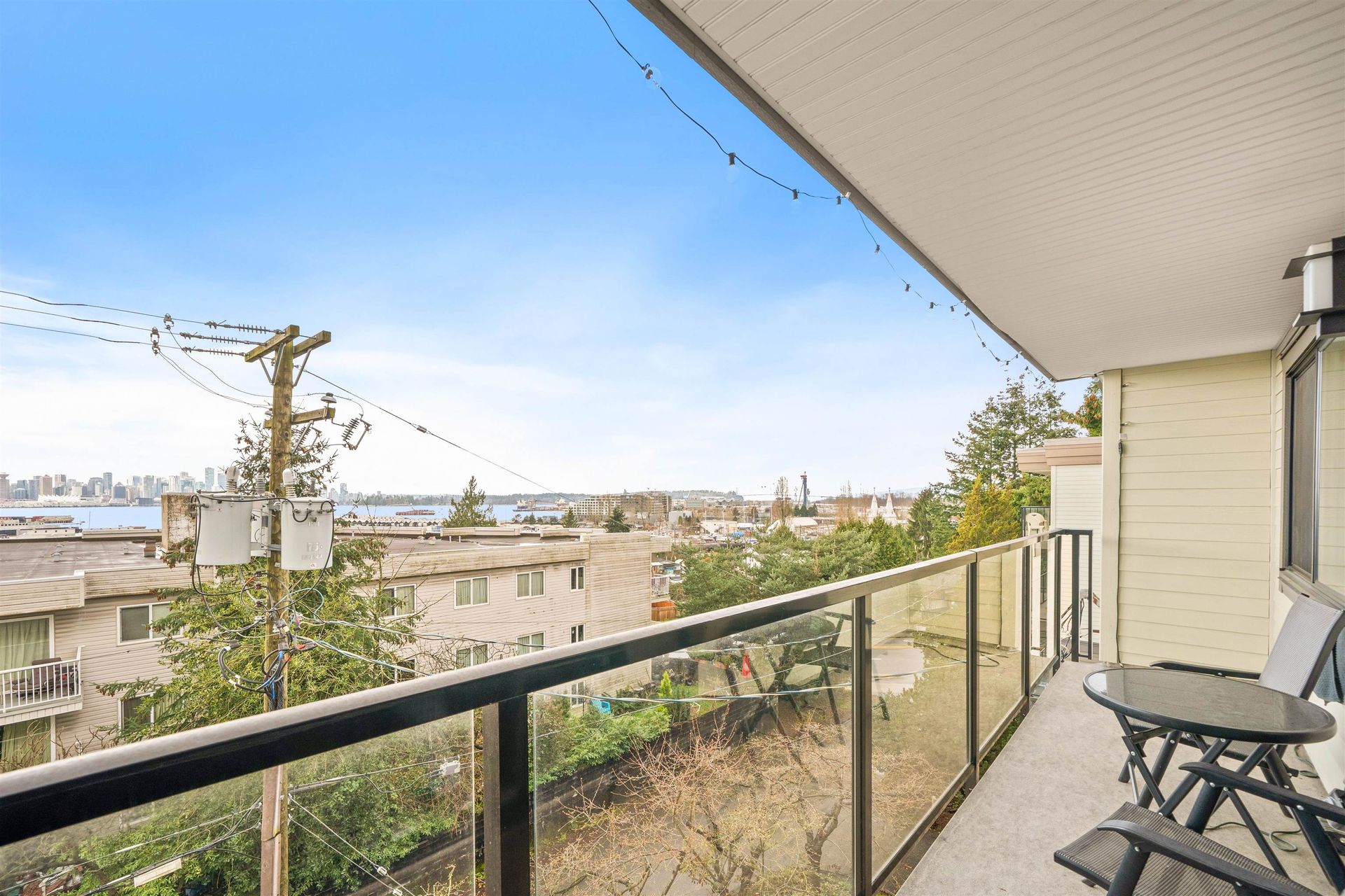 327-w-2nd-street-lower-lonsdale-north-vancouver-10 at 301 - 327 W 2nd Street, Lower Lonsdale, North Vancouver 327-w-2nd-street-lower-lonsdale-north-vancouver-10 at 301 - 327 W 2nd Street, Lower Lonsdale, North Vancouver