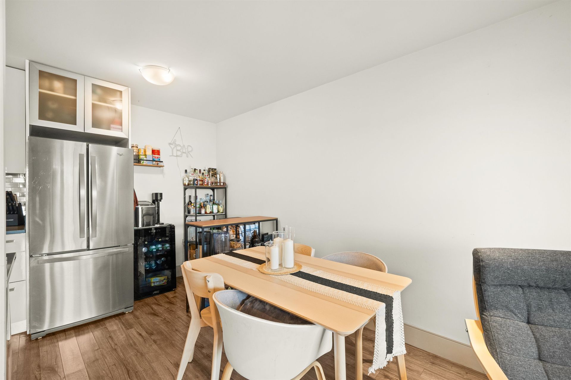 327-w-2nd-street-lower-lonsdale-north-vancouver-12 at 301 - 327 W 2nd Street, Lower Lonsdale, North Vancouver 327-w-2nd-street-lower-lonsdale-north-vancouver-12 at 301 - 327 W 2nd Street, Lower Lonsdale, North Vancouver