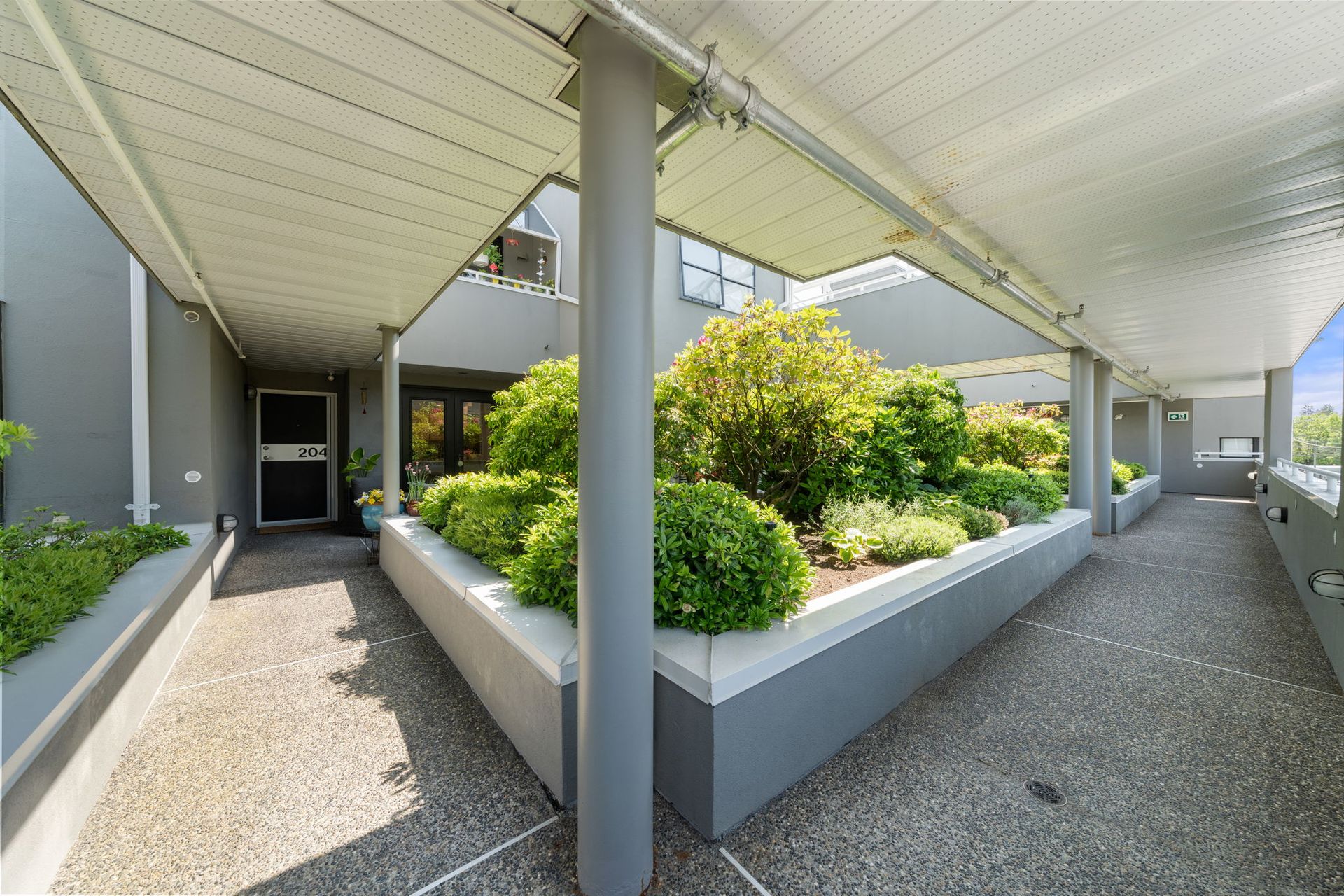 32-web-or-mls-_a739426 at 204 - 3151 Woodbine Drive, Edgemont, North Vancouver 32-web-or-mls-_a739426 at 204 - 3151 Woodbine Drive, Edgemont, North Vancouver