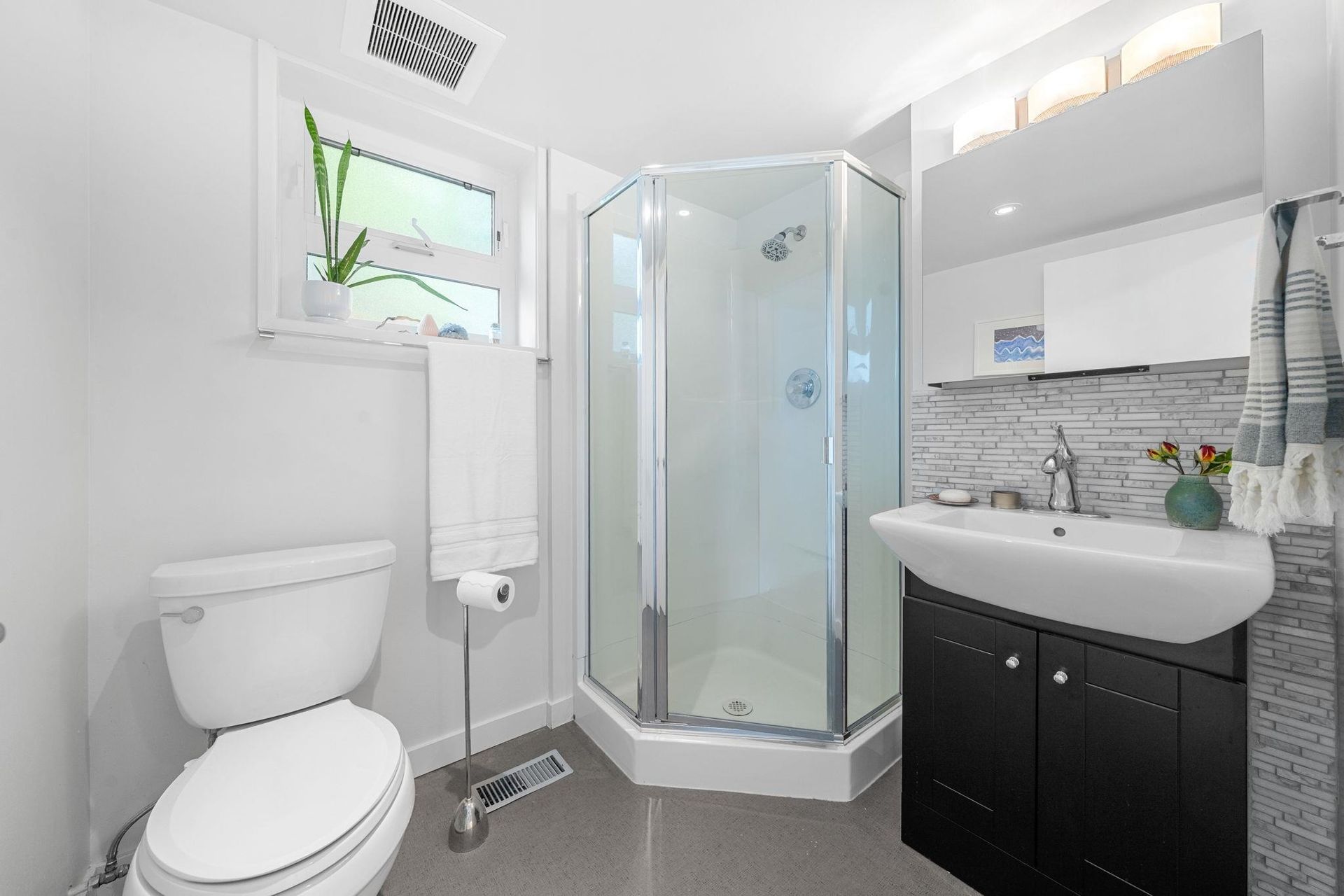 3455-calder-avenue-upper-lonsdale-north-vancouver-33 at 3455 Calder Avenue, Upper Lonsdale, North Vancouver 3455-calder-avenue-upper-lonsdale-north-vancouver-33 at 3455 Calder Avenue, Upper Lonsdale, North Vancouver