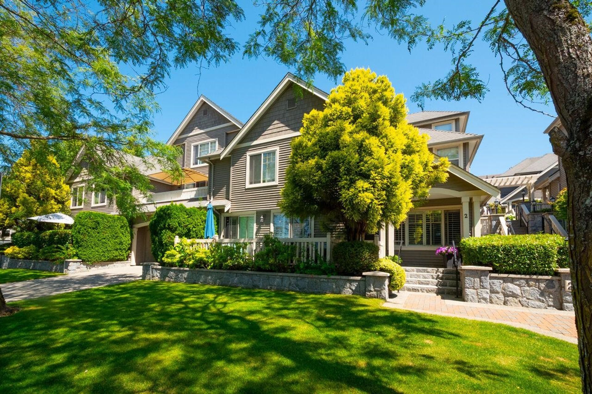 5 - 222 E 5th Street, Lower Lonsdale, North Vancouver photo number 1