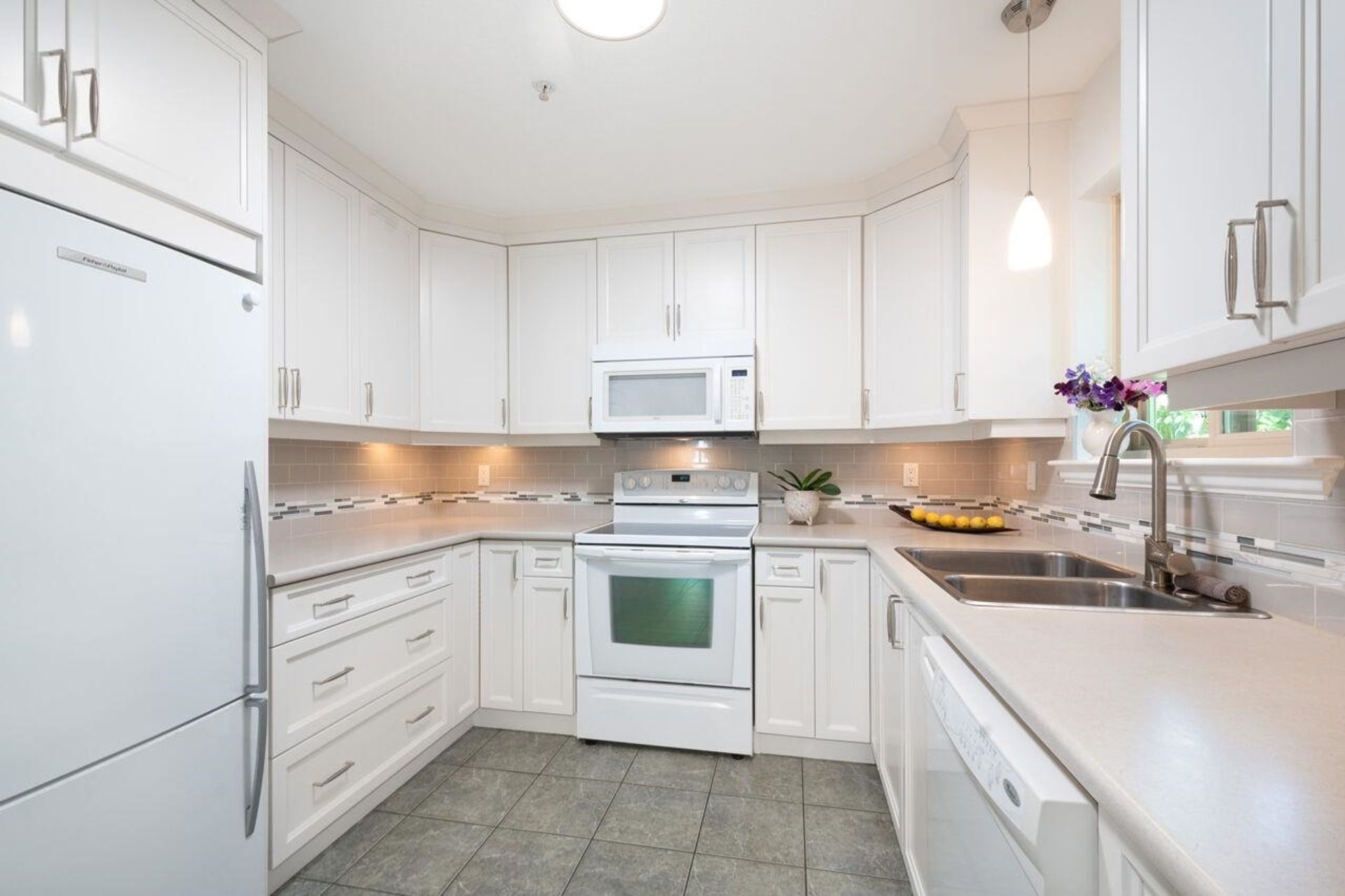 222-e-5th-street-lower-lonsdale-north-vancouver-25 at 5 - 222 E 5th Street, Lower Lonsdale, North Vancouver 222-e-5th-street-lower-lonsdale-north-vancouver-25 at 5 - 222 E 5th Street, Lower Lonsdale, North Vancouver