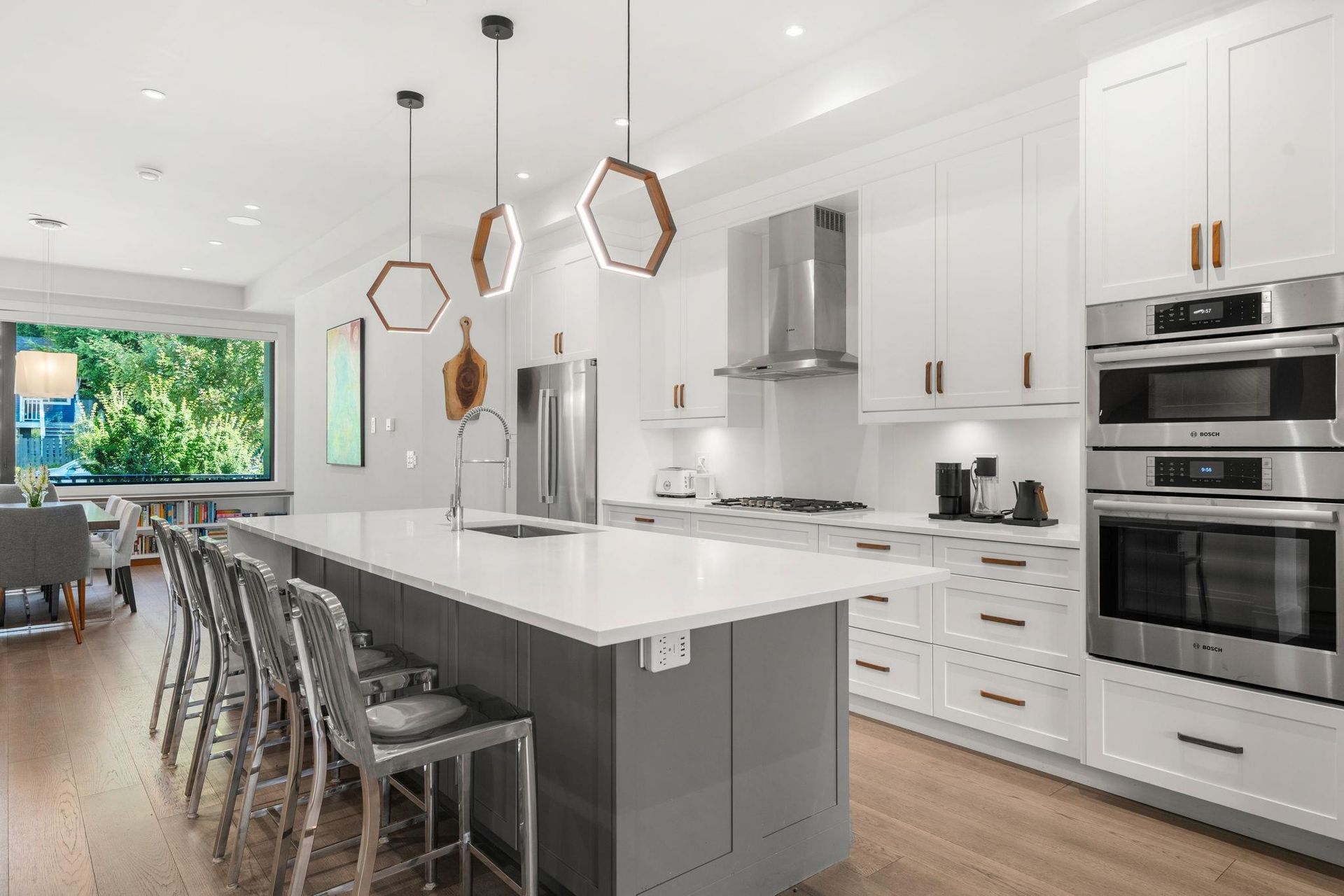 629-e-4th-street-queensbury-north-vancouver-03 at 629 E 4th Street, Queensbury, North Vancouver 629-e-4th-street-queensbury-north-vancouver-03 at 629 E 4th Street, Queensbury, North Vancouver