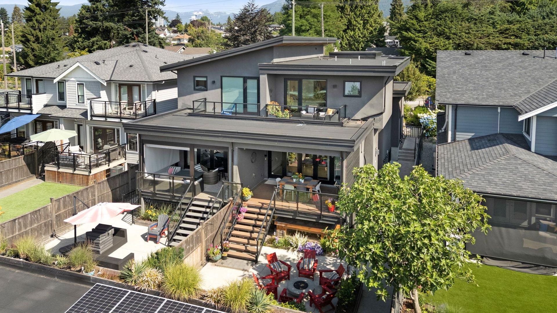 629-e-4th-street-queensbury-north-vancouver-34 at 629 E 4th Street, Queensbury, North Vancouver 629-e-4th-street-queensbury-north-vancouver-34 at 629 E 4th Street, Queensbury, North Vancouver