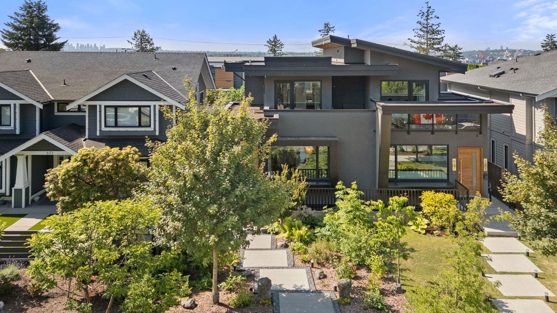 629-e-4th-street-queensbury-north-vancouver-37 at 629 E 4th Street, Queensbury, North Vancouver 629-e-4th-street-queensbury-north-vancouver-37 at 629 E 4th Street, Queensbury, North Vancouver