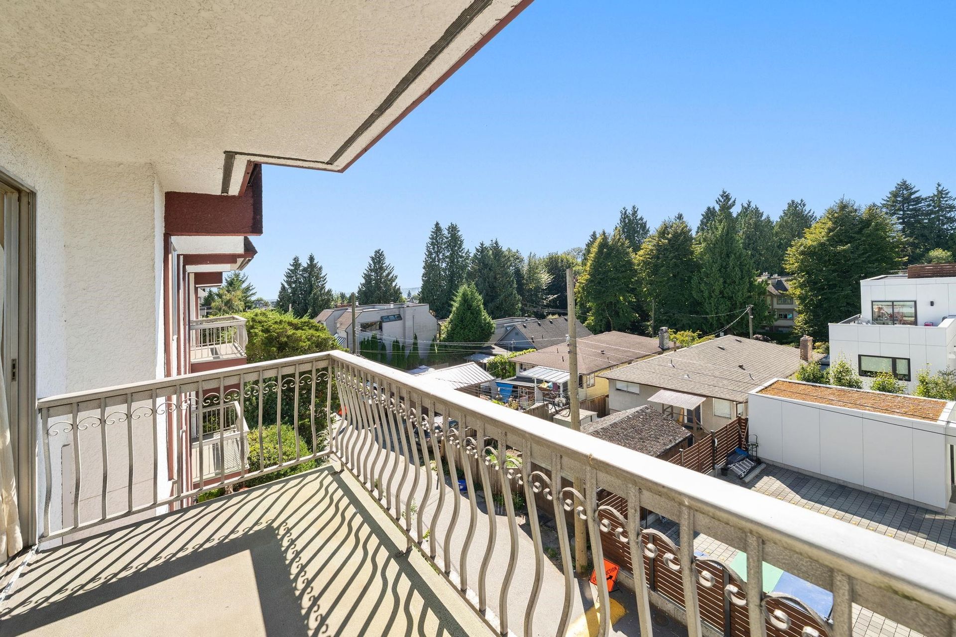 135-w-21st-street-central-lonsdale-north-vancouver-07 at 309 - 135 W 21st Street, Central Lonsdale, North Vancouver 135-w-21st-street-central-lonsdale-north-vancouver-07 at 309 - 135 W 21st Street, Central Lonsdale, North Vancouver