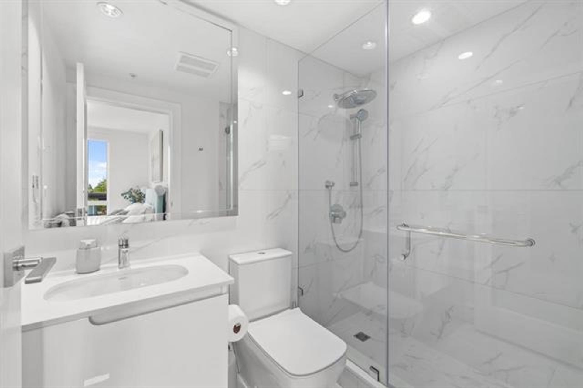 263039240-d88f9a99-a7a2-4403-836a-a3d0a6d66113 at 402 - 2239 W 7th Avenue, Kitsilano, Vancouver West 263039240-d88f9a99-a7a2-4403-836a-a3d0a6d66113 at 402 - 2239 W 7th Avenue, Kitsilano, Vancouver West