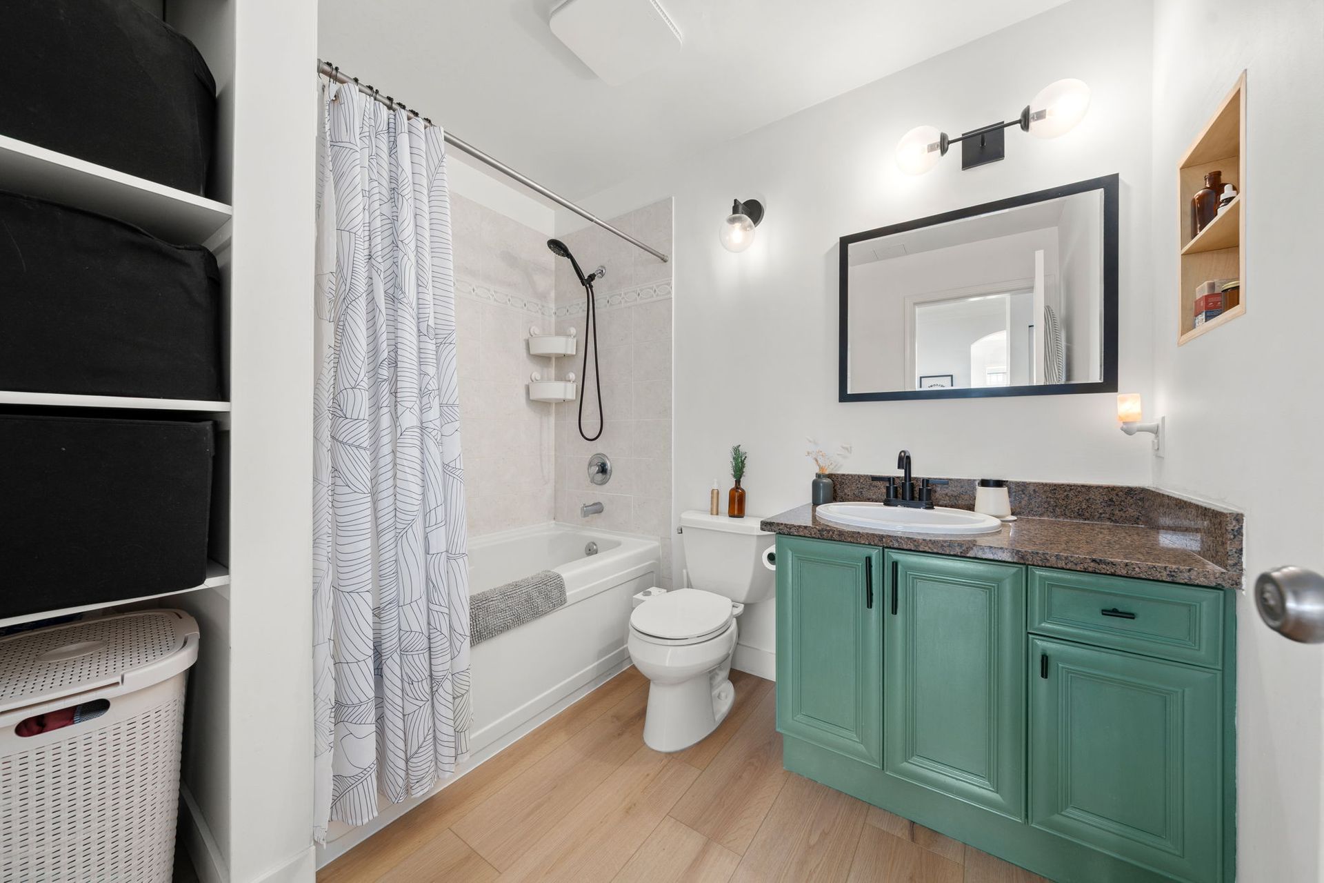 27-web-or-mls-_a734119 at 400 - 2175 Salal Drive, Kitsilano, Vancouver West 27-web-or-mls-_a734119 at 400 - 2175 Salal Drive, Kitsilano, Vancouver West