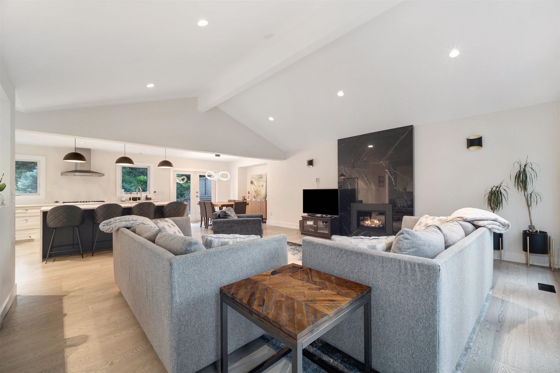 2488-belloc-street-blueridge-nv-north-vancouver-05 at 2488 Belloc Street, Blueridge NV, North Vancouver 2488-belloc-street-blueridge-nv-north-vancouver-05 at 2488 Belloc Street, Blueridge NV, North Vancouver