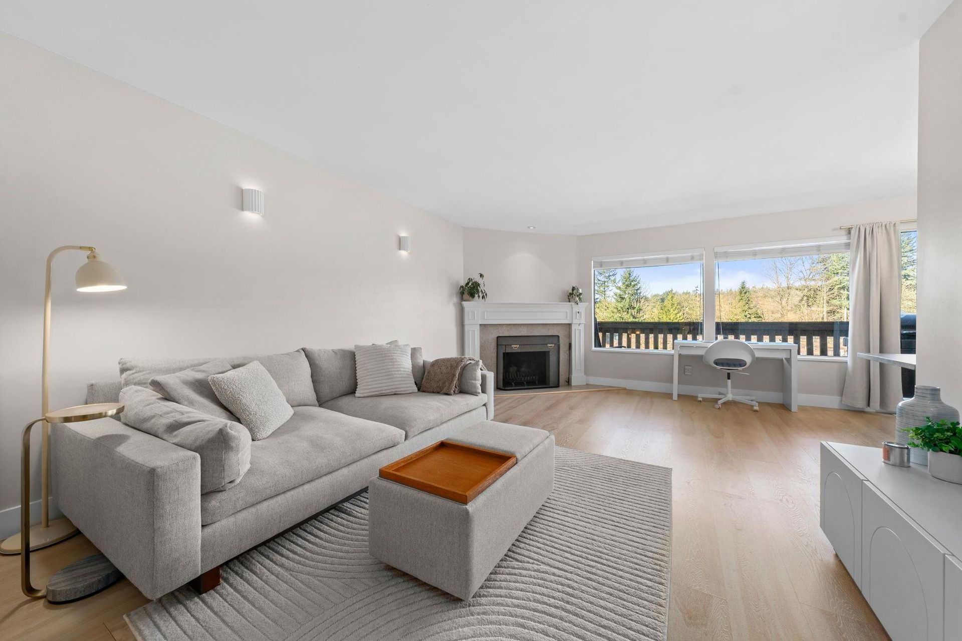 1001 Old Lillooet Road, Lynnmour, North Vancouver photo number 1