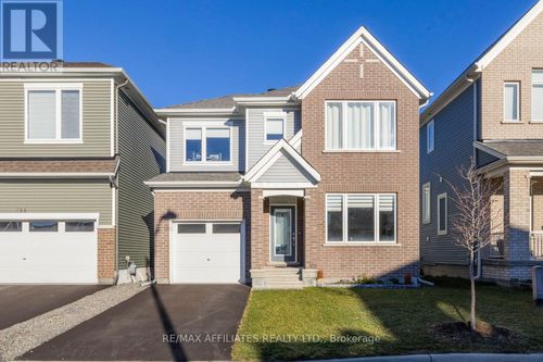 764-vennecy-terrace-chapel-hill-south-ottawa-04 at 764 Vennecy Terrace, Chapel Hill South, Ottawa