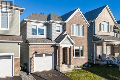 764-vennecy-terrace-chapel-hill-south-ottawa-05 at 764 Vennecy Terrace, Chapel Hill South, Ottawa