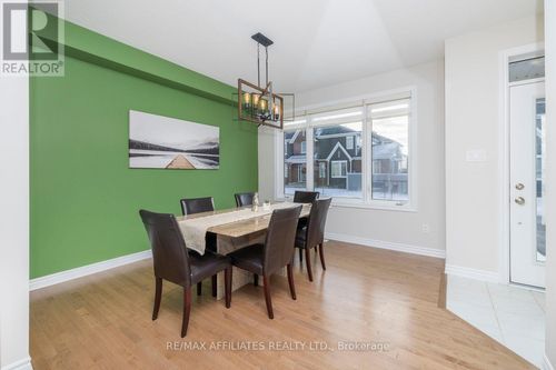 764-vennecy-terrace-chapel-hill-south-ottawa-07 at 764 Vennecy Terrace, Chapel Hill South, Ottawa