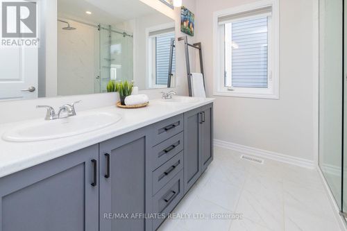 764-vennecy-terrace-chapel-hill-south-ottawa-23 at 764 Vennecy Terrace, Chapel Hill South, Ottawa