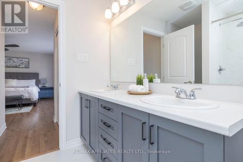 764-vennecy-terrace-chapel-hill-south-ottawa-24 at 764 Vennecy Terrace, Chapel Hill South, Ottawa